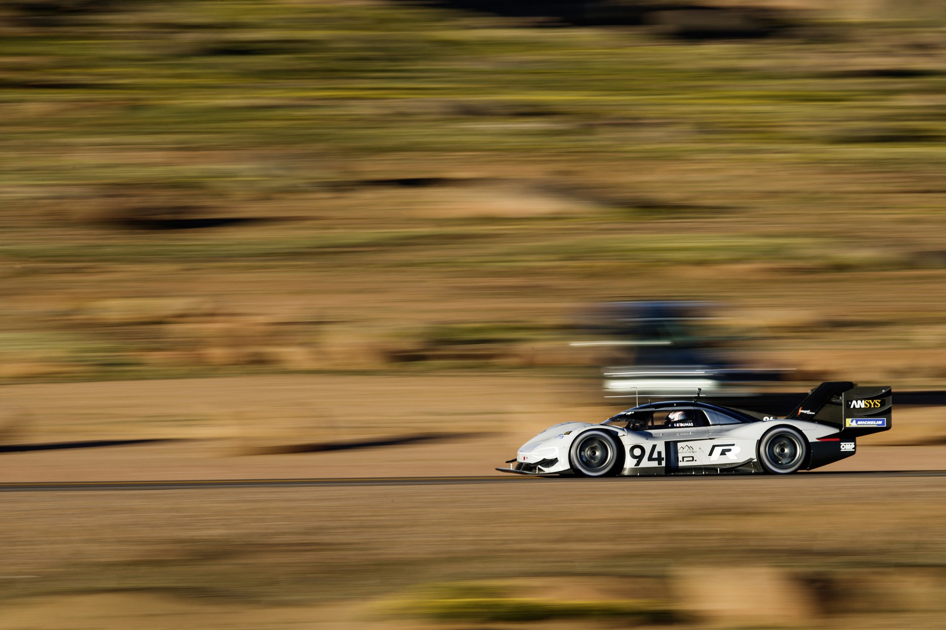 VW-ID-R-Pikes-Peak-3 Watch The VW I.D. R’s Record-Setting Run At Pikes Peak