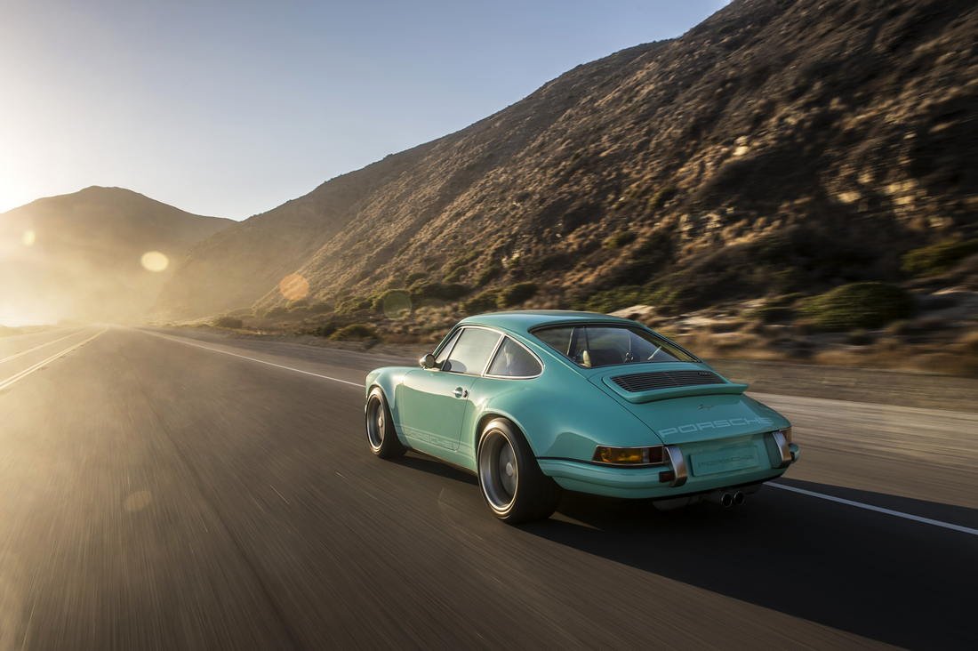 06-singer-911-malibu-1100x732 Start Your Week Off Right With 100+ Photos Of Singer Porsche Porn