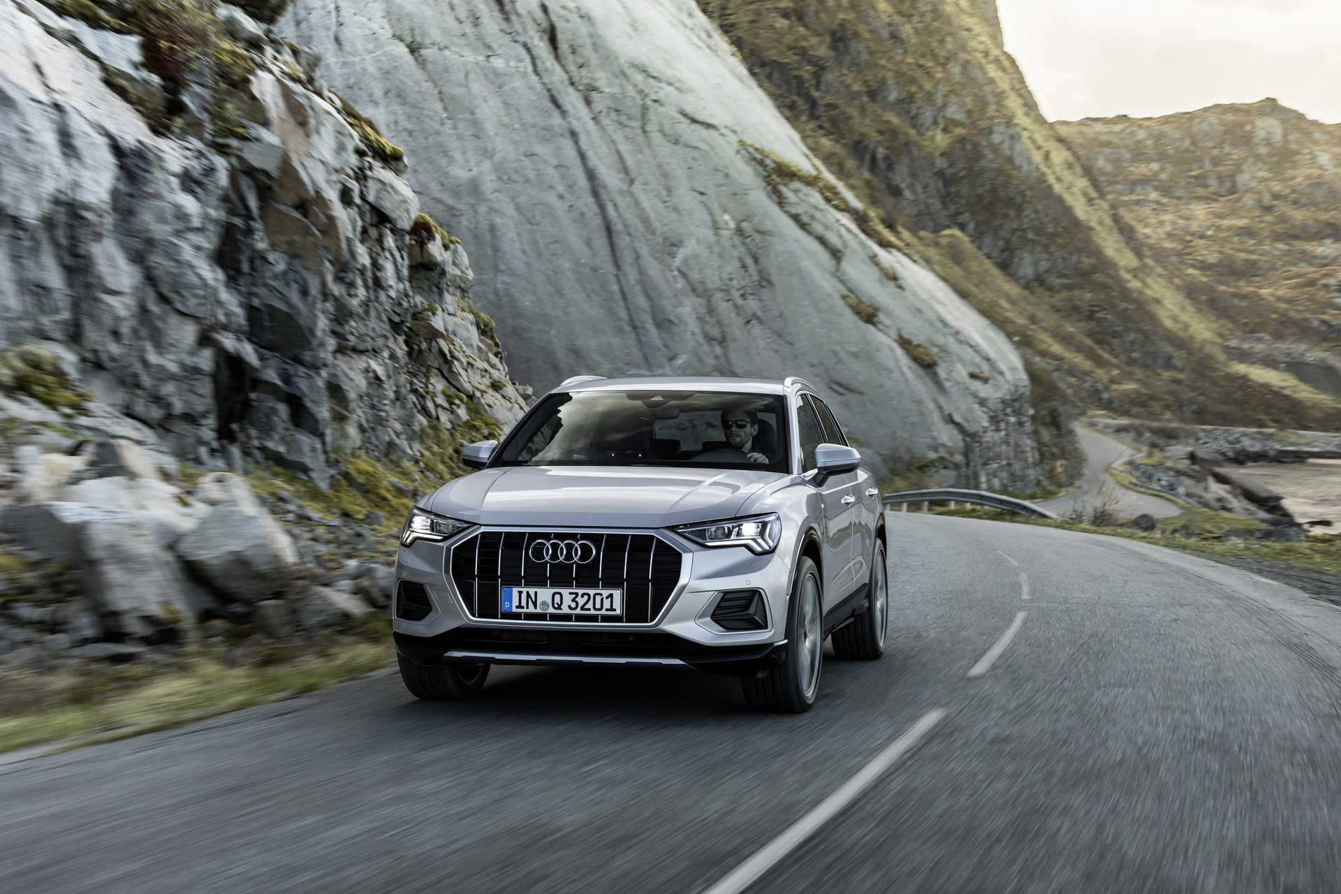 2019-Audi-Q3-22 2019 Audi Q3 Revealed: New Small Luxury SUV Grows And Embraces Its Sporty Side