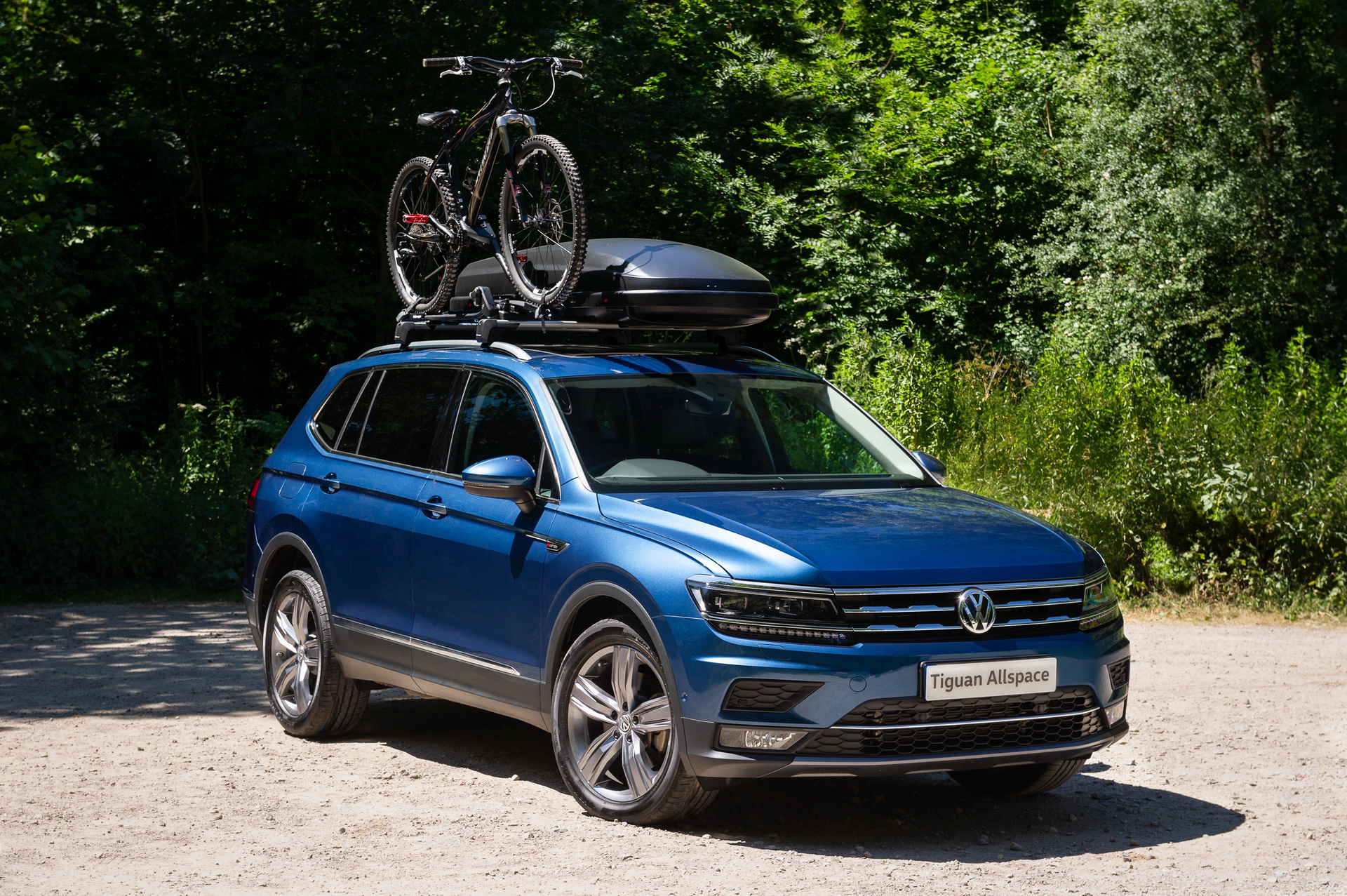 vw-tiguan-allspace-accessories-3 Summertime And The Living Is Easy With VW’s Tiguan Allspace