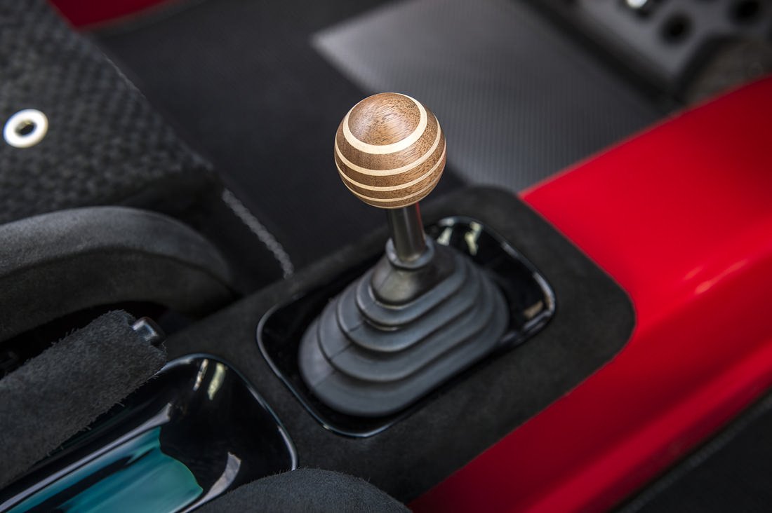 48-singer-911-le-mans-1100x732 Start Your Week Off Right With 100+ Photos Of Singer Porsche Porn