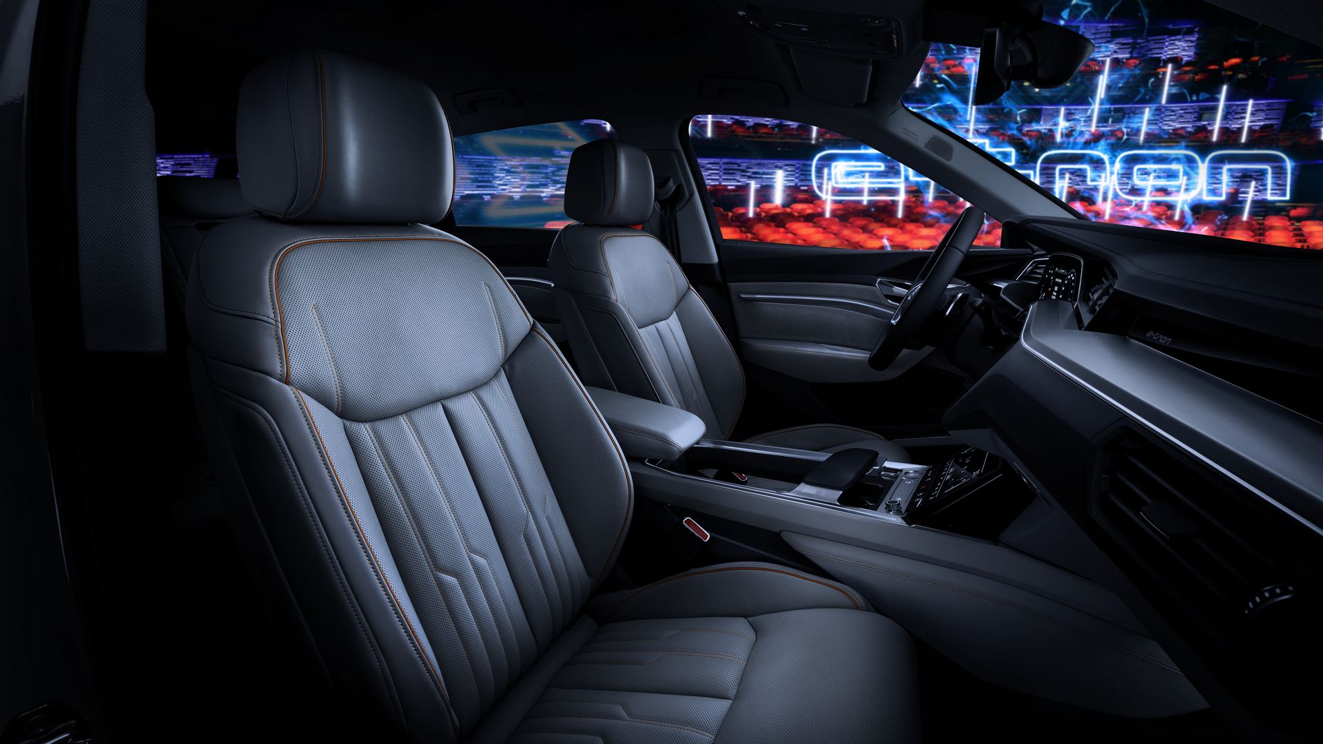 Audi-E-Tron-Interior-23 Audi Shows 2020 E-Tron Crossover’s Cabin That Gets Door Screens