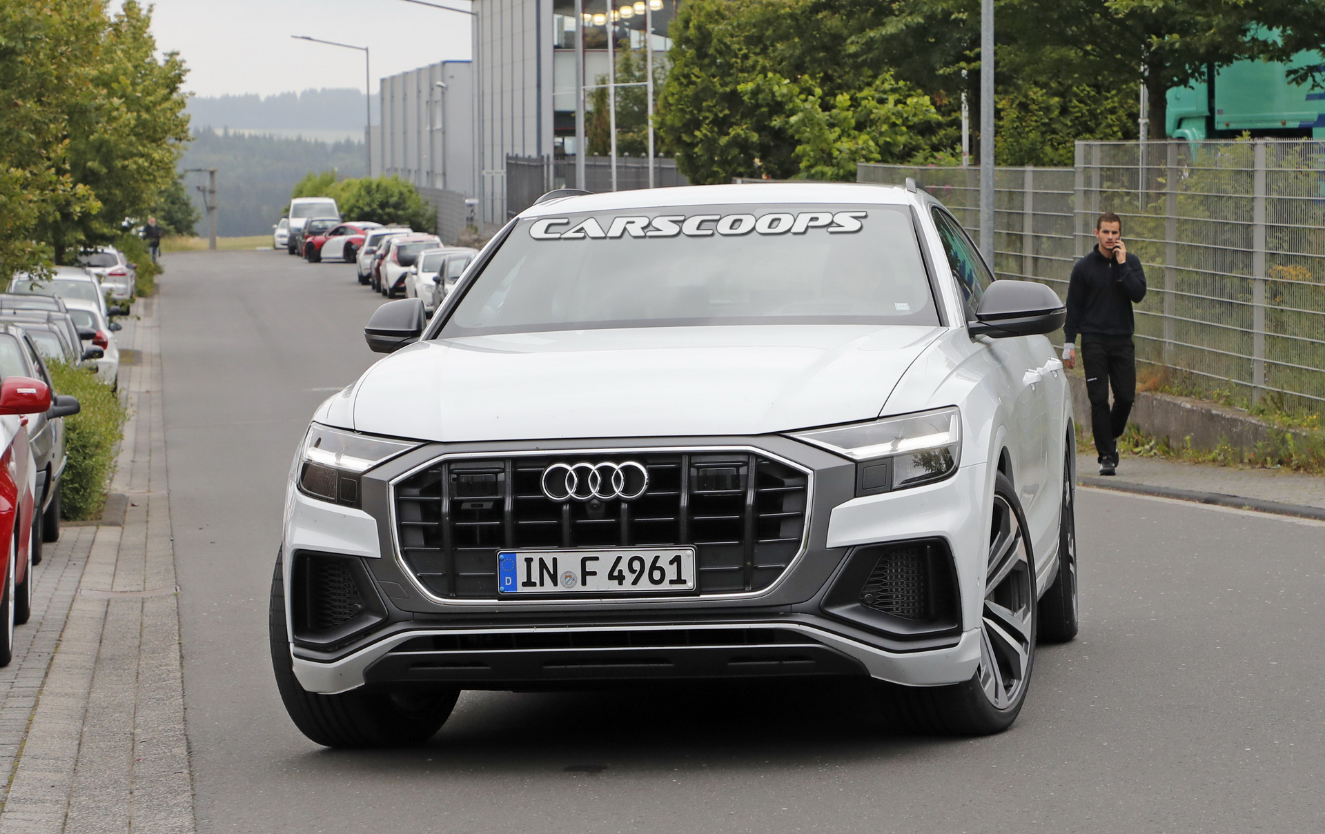 audi-sq8-prototype-11 Audi SQ8 Tipped To Get Both Gasoline And Diesel Engines