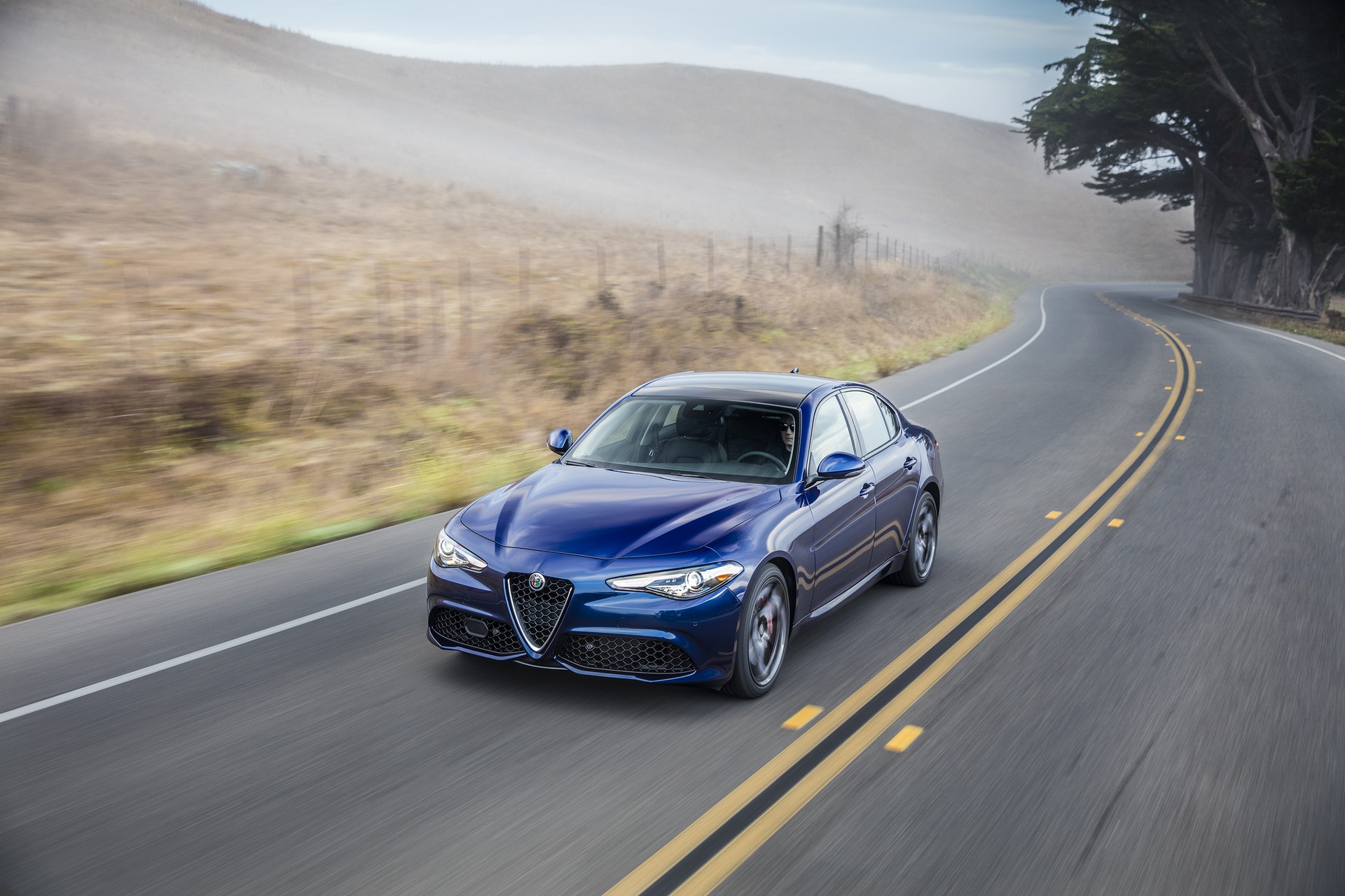2019-Alfa-Romeo-Giulia-12 2019 Alfa Romeo Giulia Gains New Styling Packages, Additional Equipment