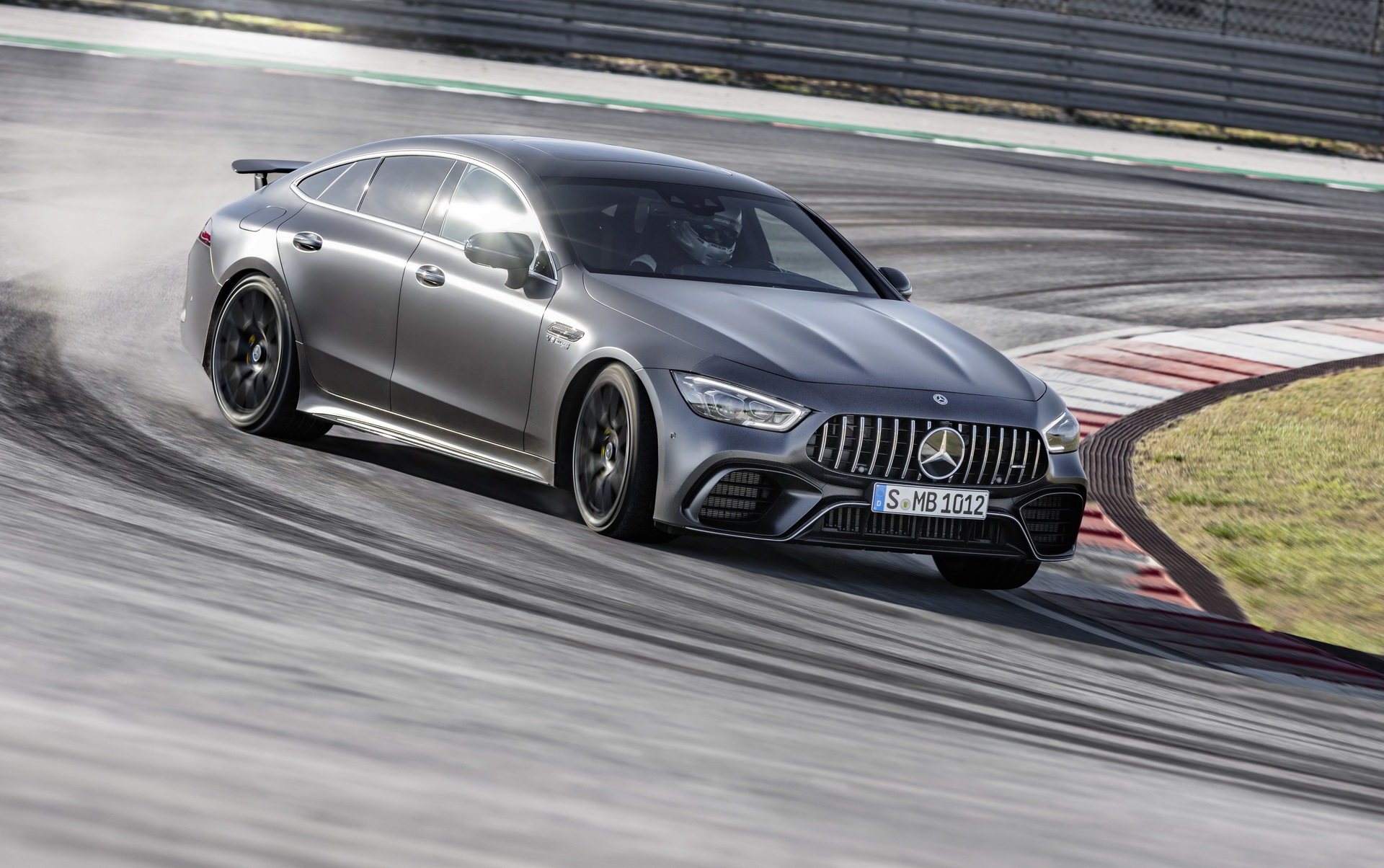 2019-mercedes-amg-gt-4-door-coupe-1 Mercedes-AMG GT 4 Sedan Starts From €150,119 In Germany