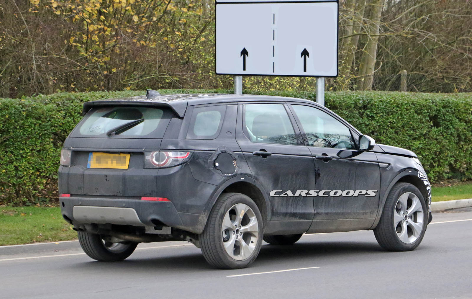 2020-land-rover-discovery-sport-6 2019 Land Rover Discovery Sport Will Gain PHEV Version, Too