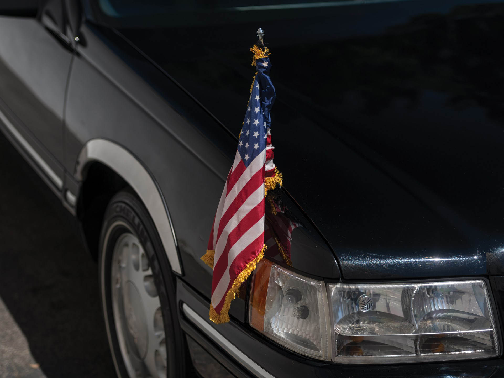 1999-Cadillac-Deville-Presidential-Limousine-09 This One Cadillac Isn’t Worth As Many Dead Presidents As You Might Think
