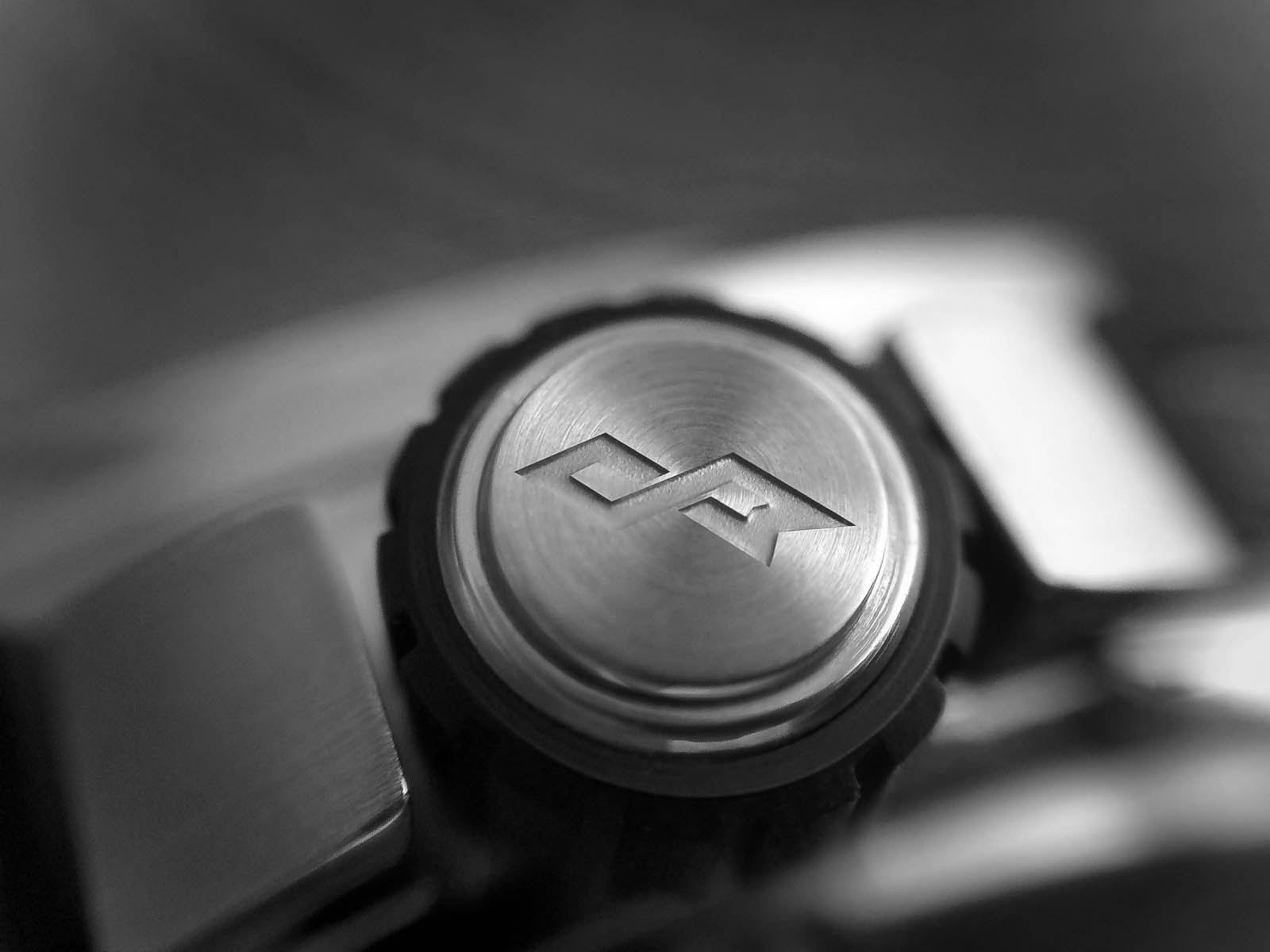 pacemasters-paddock-chronograph-crown_macro2 PaceMasters Paddock Chronograph Puts An F1 Pit Board On Your Wrist