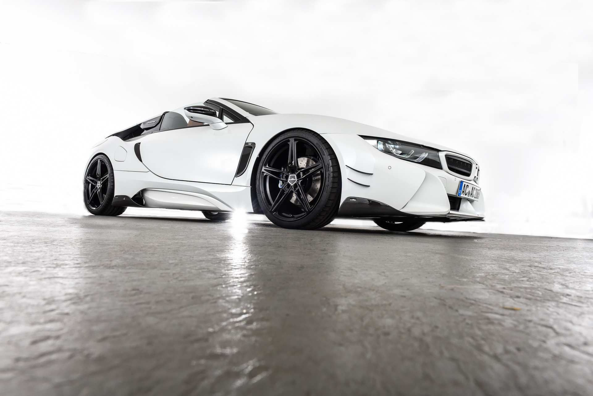 ac-schnitzer-bmw-i8-roadster-mods-2 AC Schnitzer Helps New BMW i8 Roadster Improve Its Stance