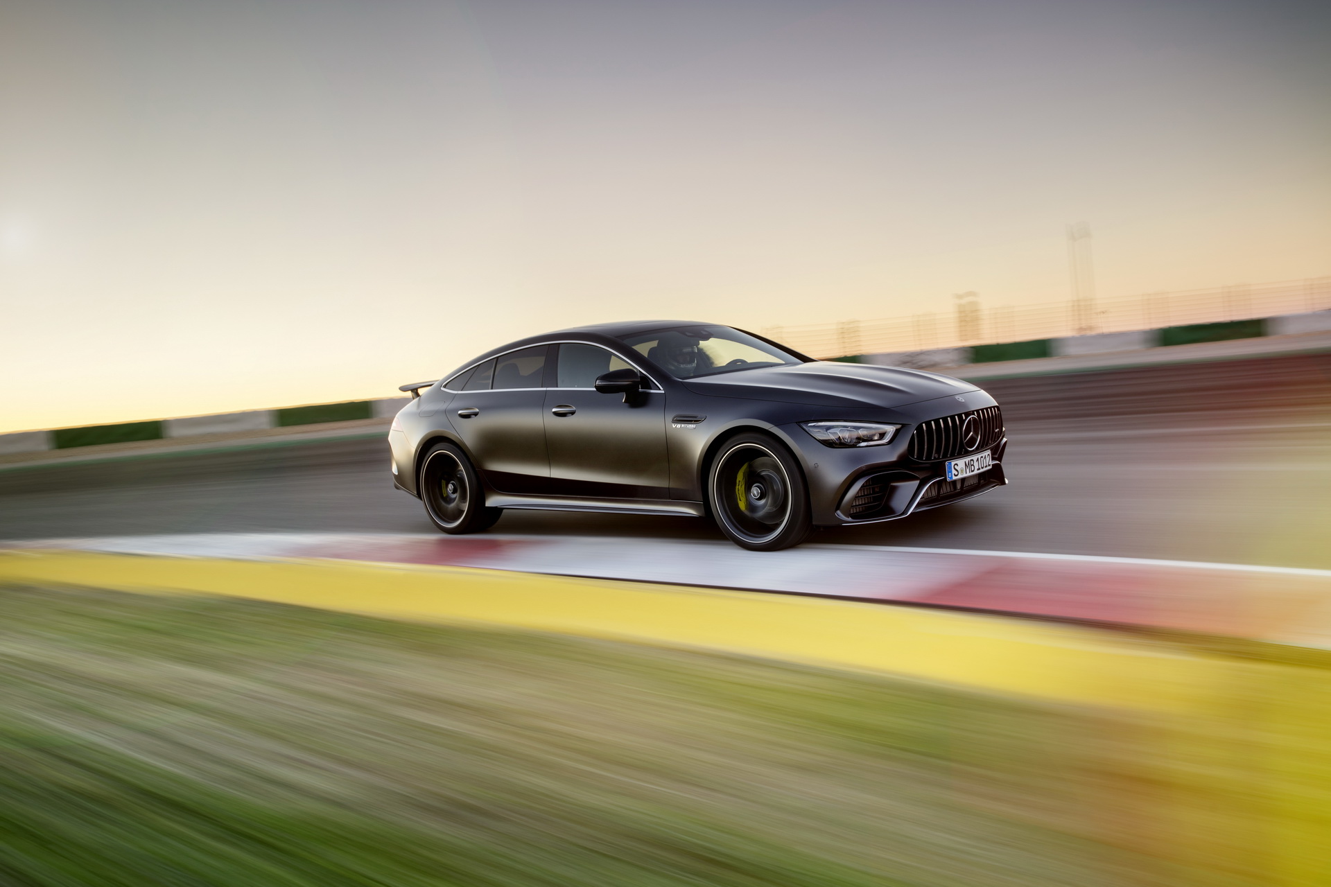 Mercedes-AMG GT 63 S 4MATIC+ 4-Türer Coupé Mercedes-AMG GT 4 Sedan Starts From €150,119 In Germany