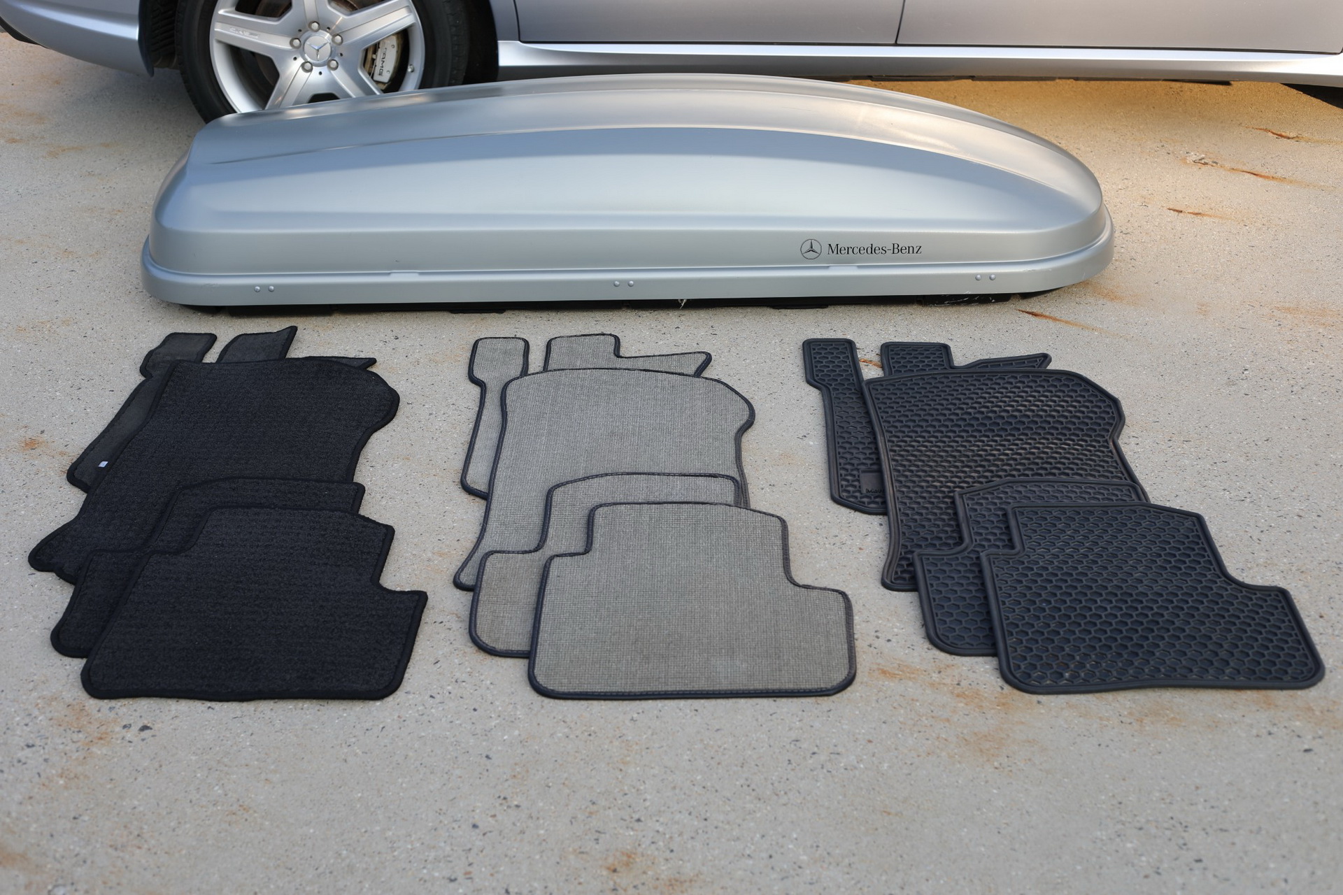 mercedes-r63-amg-auction-bat-21 2007 Mercedes R63 AMG Is A Very Fast, And Very Unpopular, Oddity