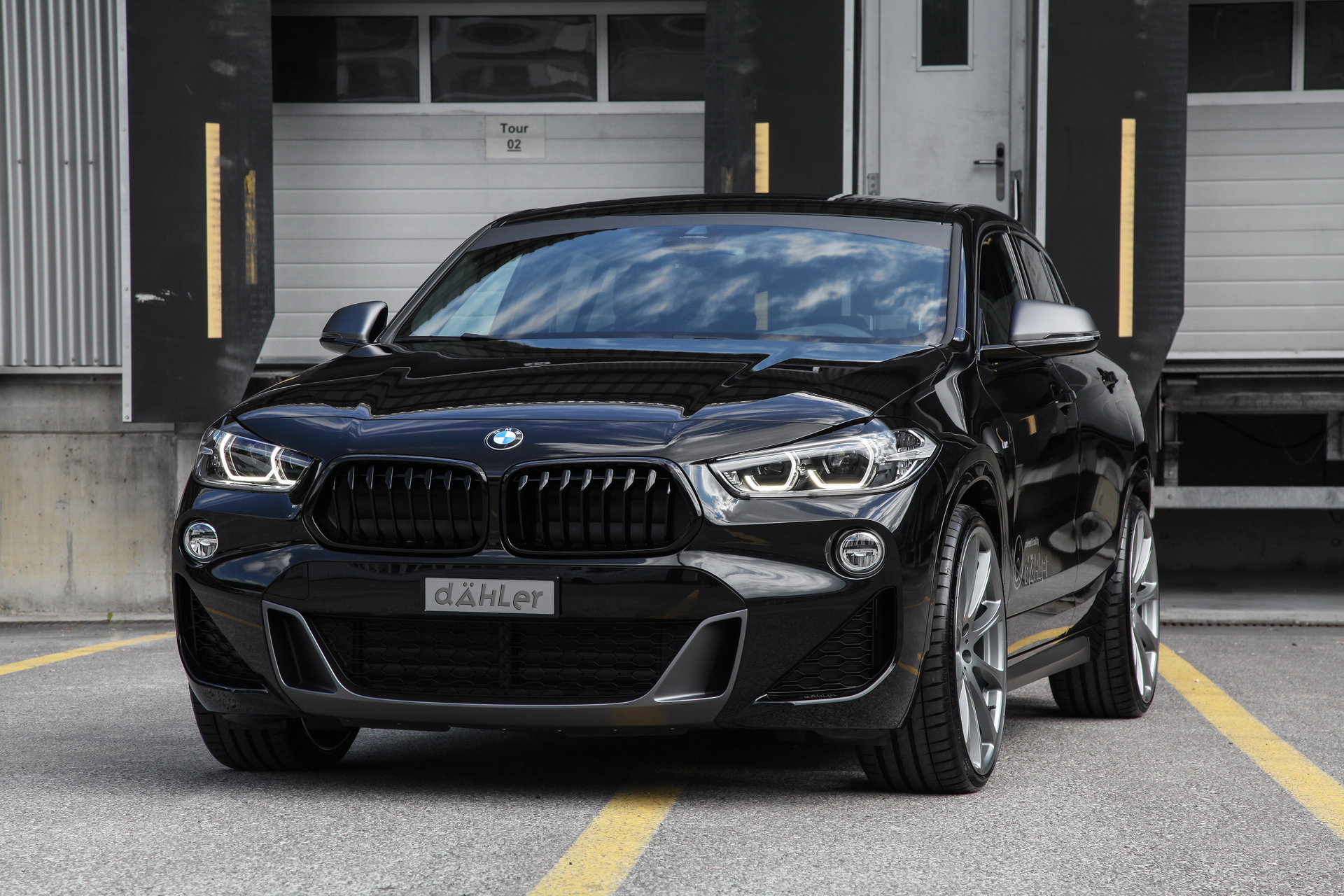 bmw-x2-dahler-tuning-8 Dahler Gives The BMW X2 Modest Power Upgrades, Oversized Wheels