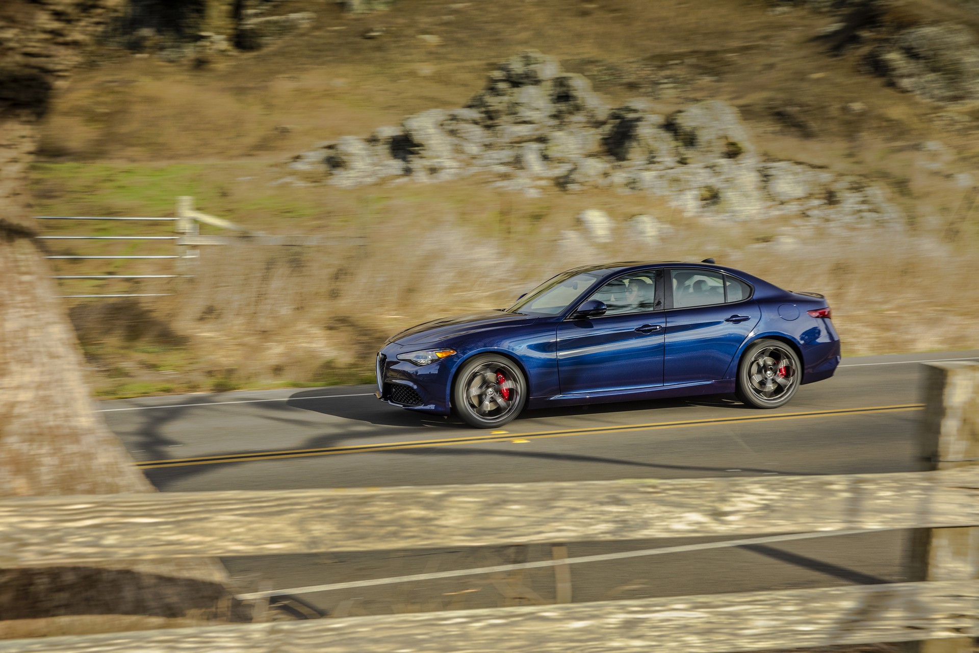 2019-Alfa-Romeo-Giulia-17 2019 Alfa Romeo Giulia Gains New Styling Packages, Additional Equipment