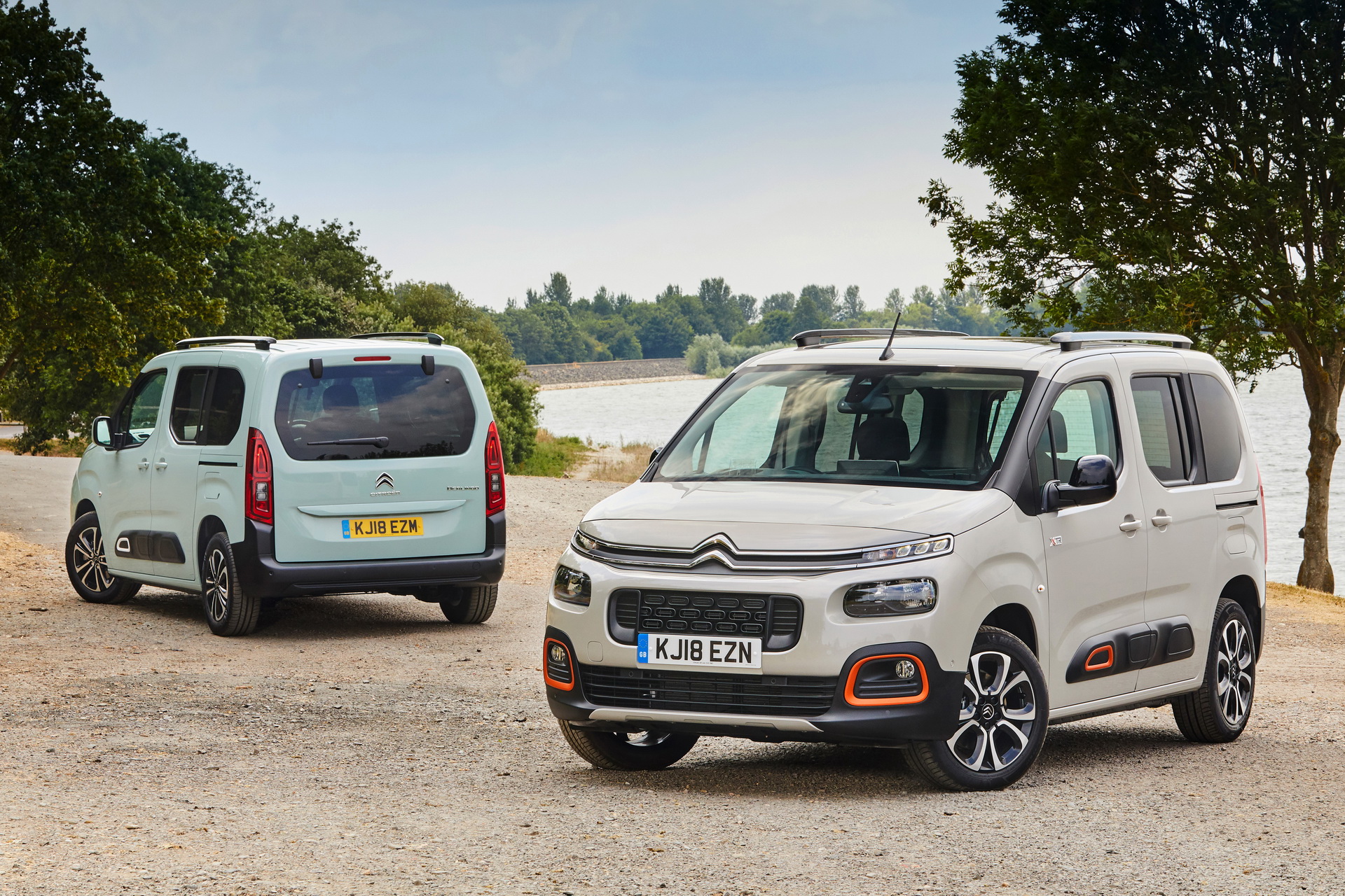 2019-citroen-berlingo-29 New Citroen Berlingo And Peugeot Rifter Go On Sale In The UK