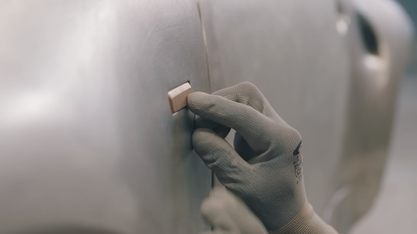 Project-Gold-05 Porsche Classic Teases Top Secret ‘Project Gold’ Ahead Of August 24 Reveal