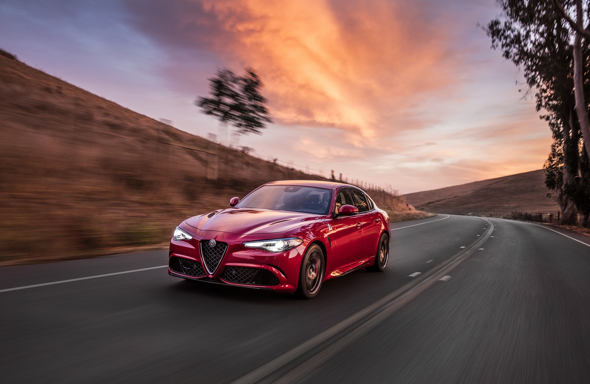 2019-Alfa-Romeo-Giulia-23 2019 Alfa Romeo Giulia Gains New Styling Packages, Additional Equipment
