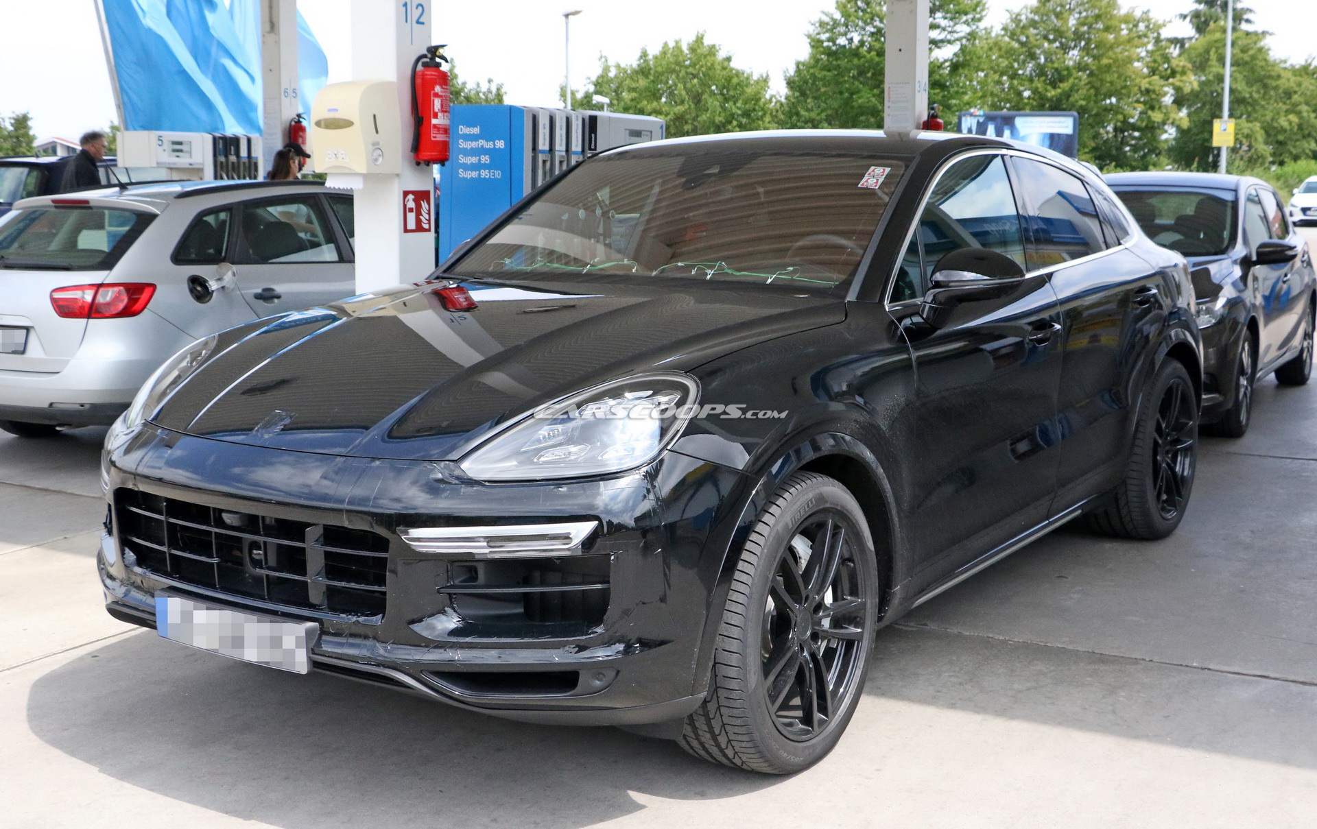 Porsche Cayenne Coupe 3 2020 Porsche Cayenne Coupe Is Coming For BMW’s X6