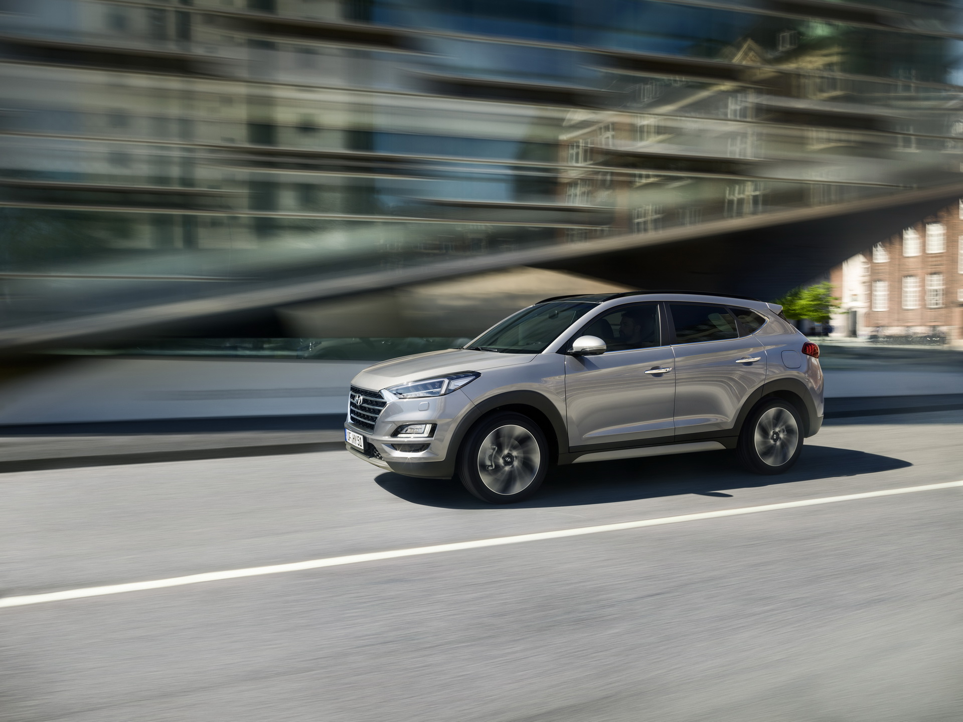 2019-hyundai-tucson-3 Facelifted Hyundai Tucson Gets A £21,845 Price Tag In The UK