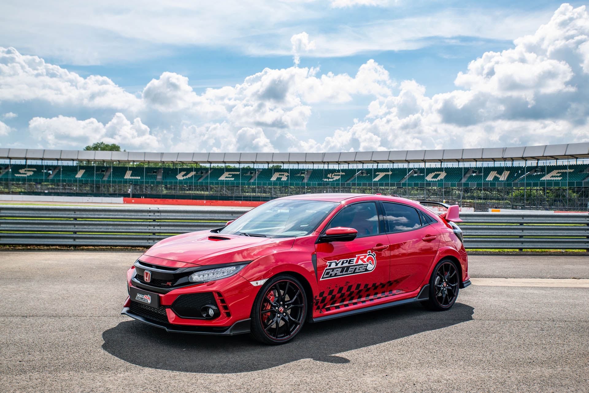 Three in three for Type R: British Touring Car champion, Matt Ne Honda Civic Type R Keeps On Pace With Record Lap At Silverstone
