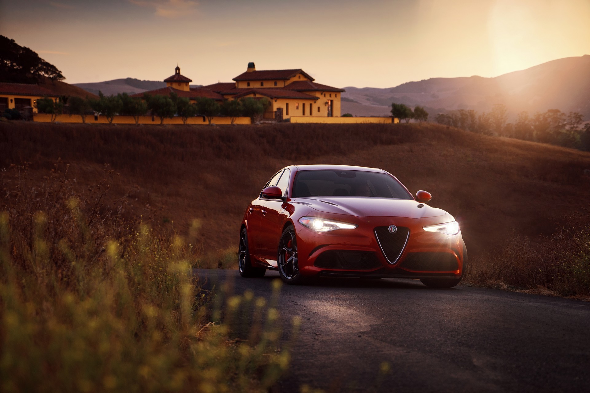 2019-Alfa-Romeo-Giulia-56 2019 Alfa Romeo Giulia Gains New Styling Packages, Additional Equipment