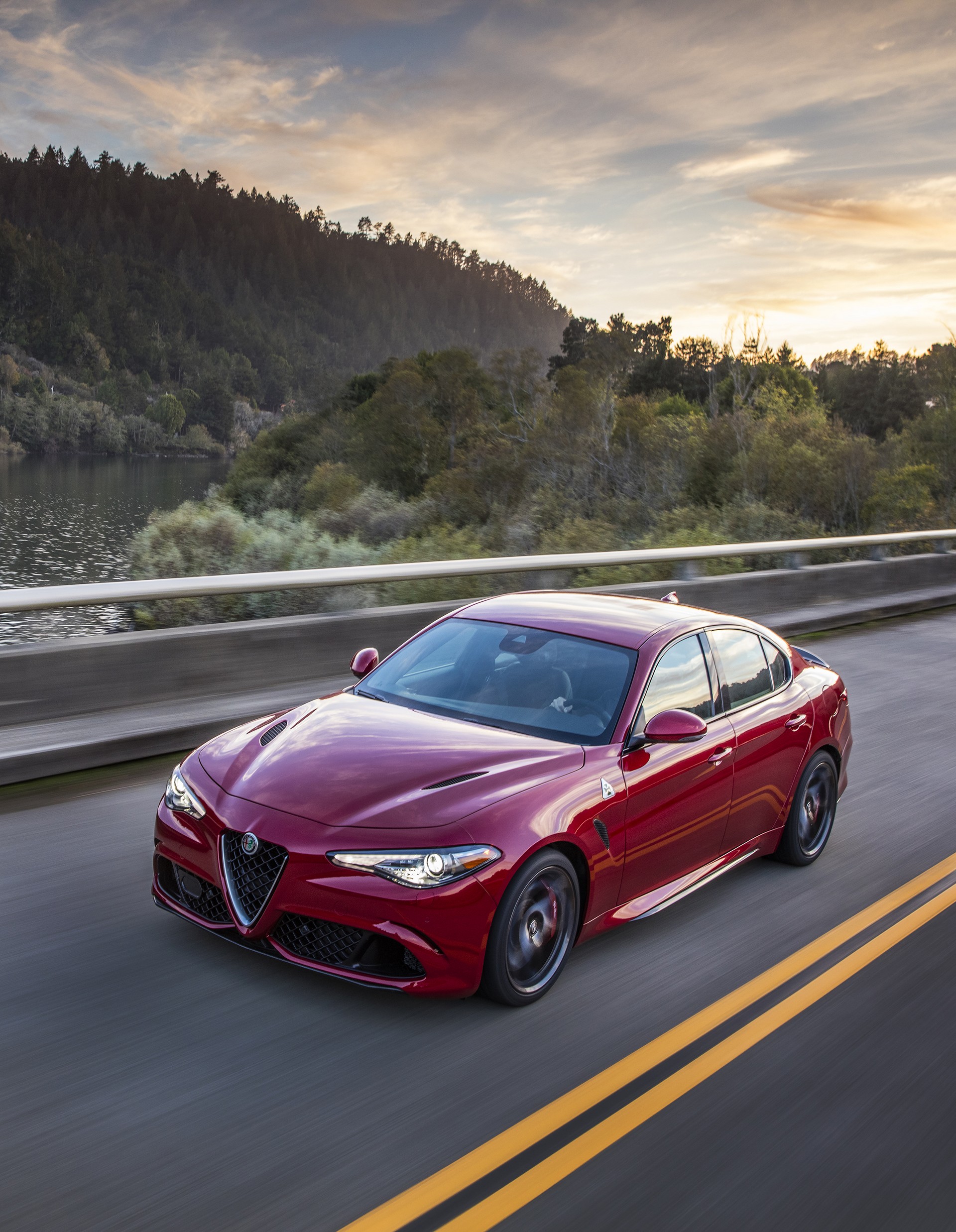 2019-Alfa-Romeo-Giulia-29 2019 Alfa Romeo Giulia Gains New Styling Packages, Additional Equipment