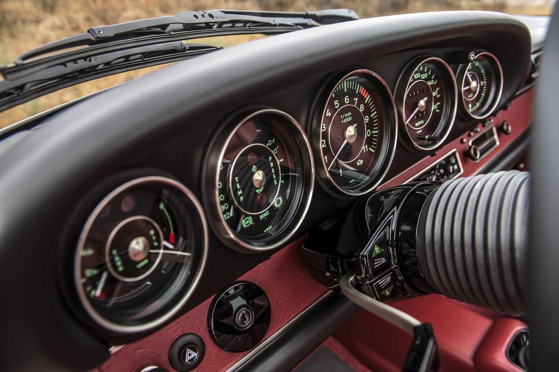 23-singer-911-westlake-1100x732 Start Your Week Off Right With 100+ Photos Of Singer Porsche Porn