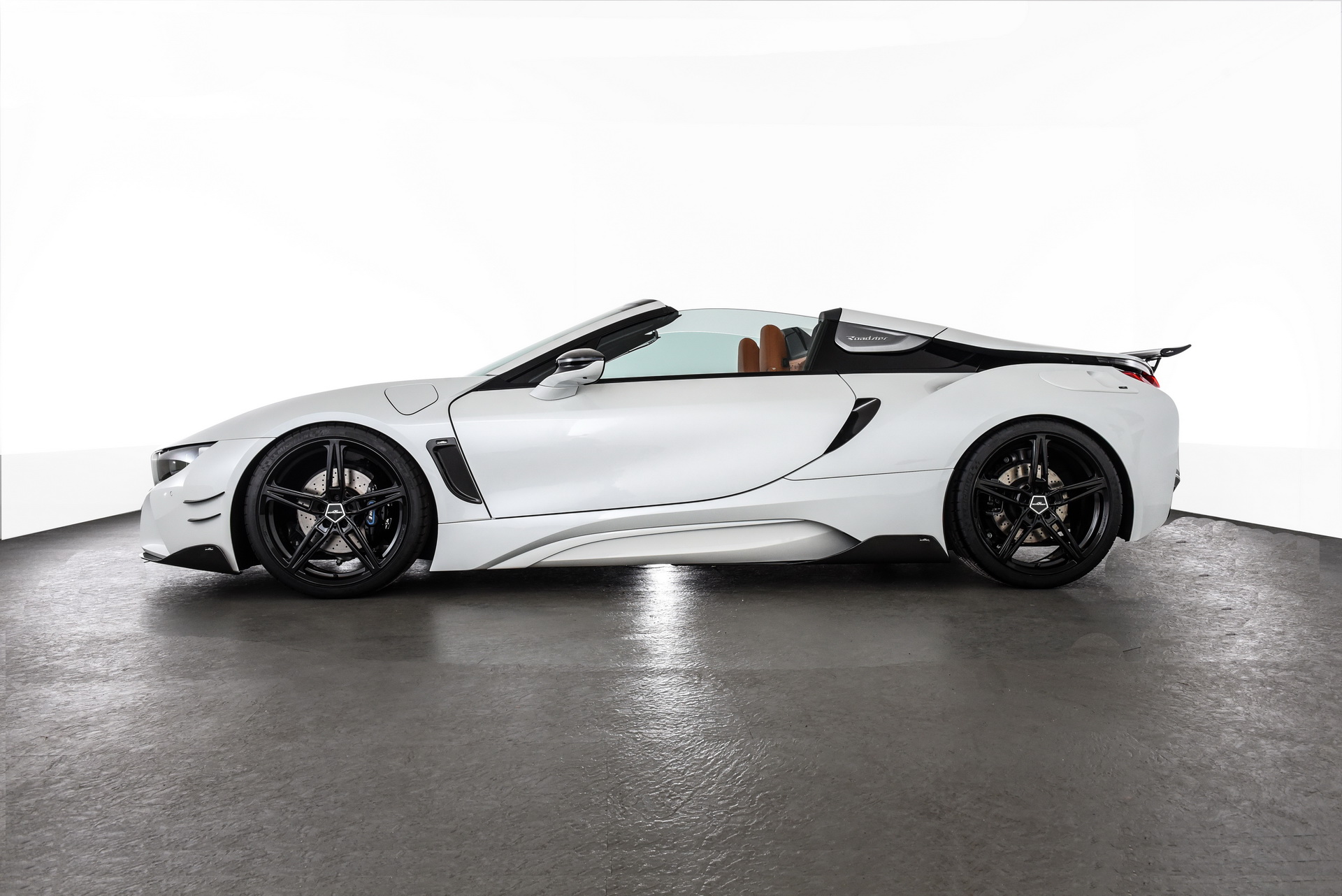 ac-schnitzer-bmw-i8-roadster-mods-12 AC Schnitzer Helps New BMW i8 Roadster Improve Its Stance
