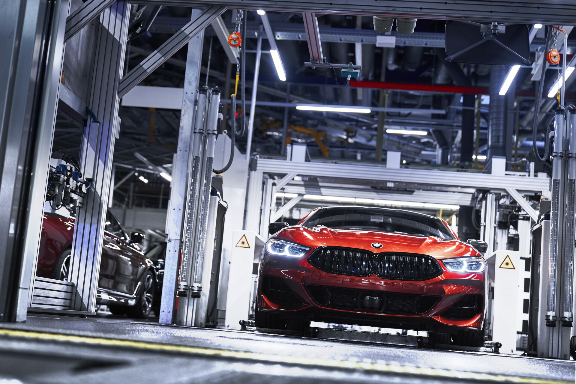 2019-bmw-8-series-coupe-production-dingolfing-3 New BMW 8-Series Coupe Starts Production At Dingolfing Alongside 5- And 7-Series