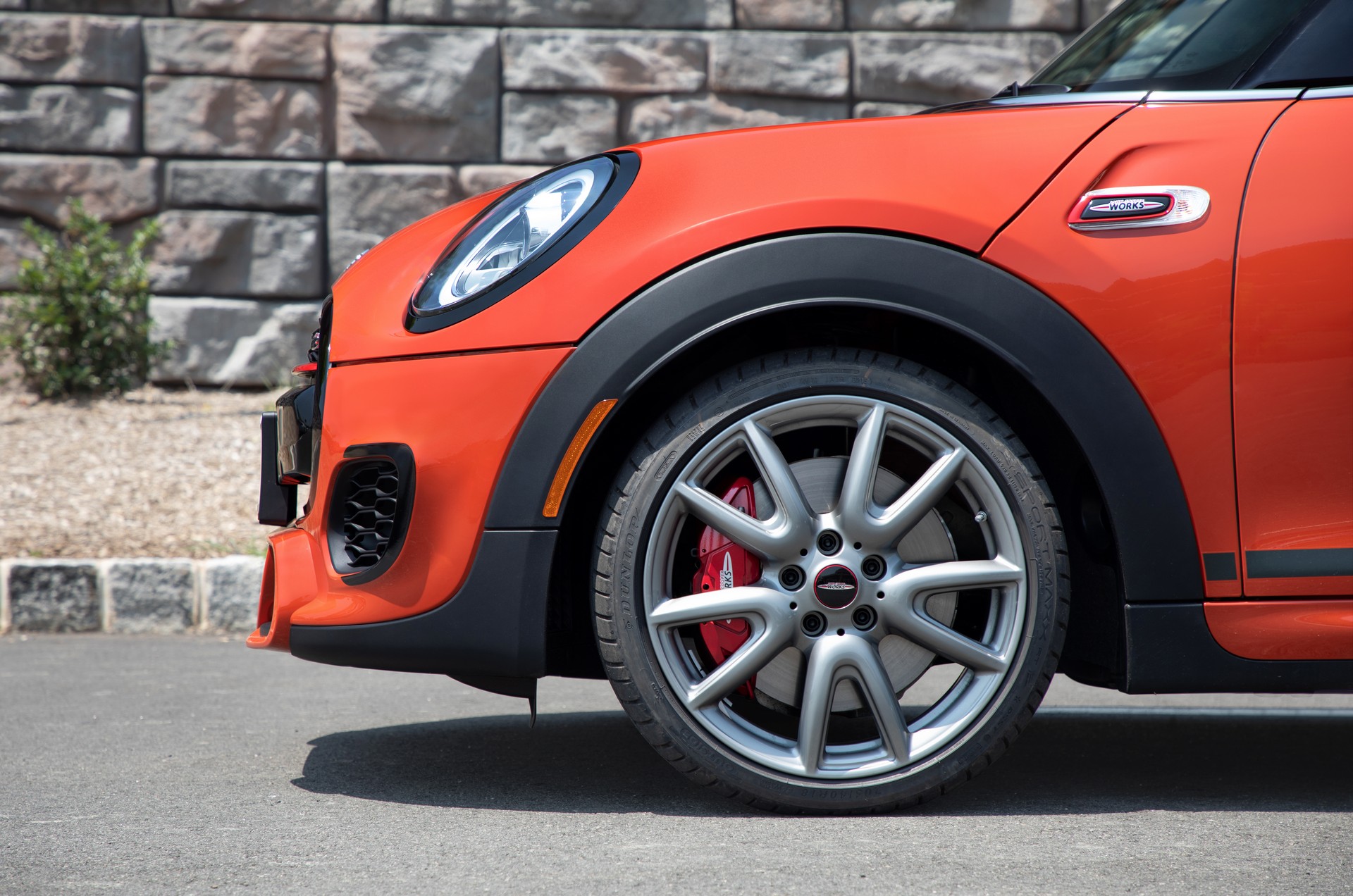 MINI-JCW-Orange-Editon-4 MINI John Cooper Works Hardtop International Orange Edition Has Ridiculous Name, Matching Price Tag