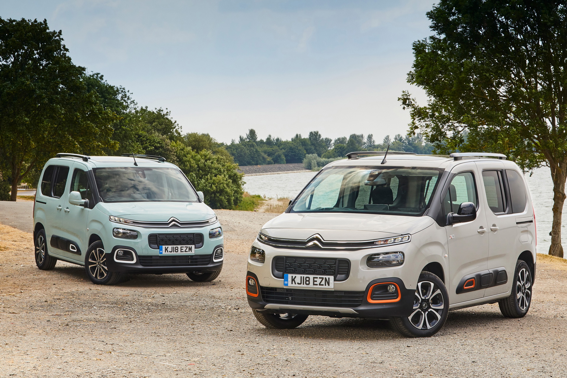 2019-citroen-berlingo-28 New Citroen Berlingo And Peugeot Rifter Go On Sale In The UK