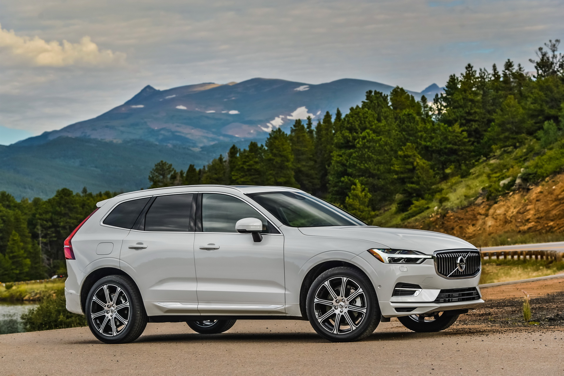 Volvo-XC60-Electric-2 Trademarks Suggest Volvo Could Create All-Electric XC60