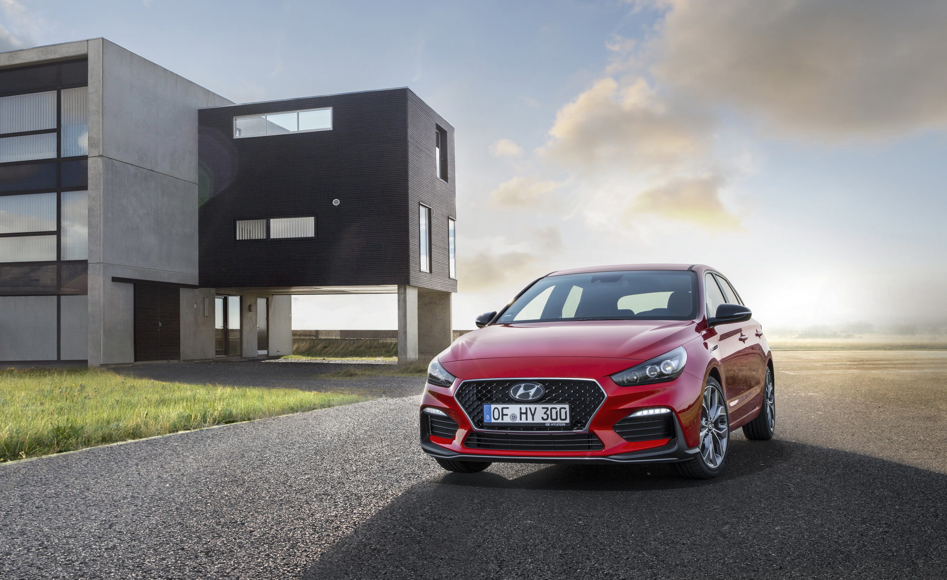 2019-hyundai-i30-n-line-12 New Hyundai i30 N Line May Look Like A Hot Hatch, But It Ain’t One