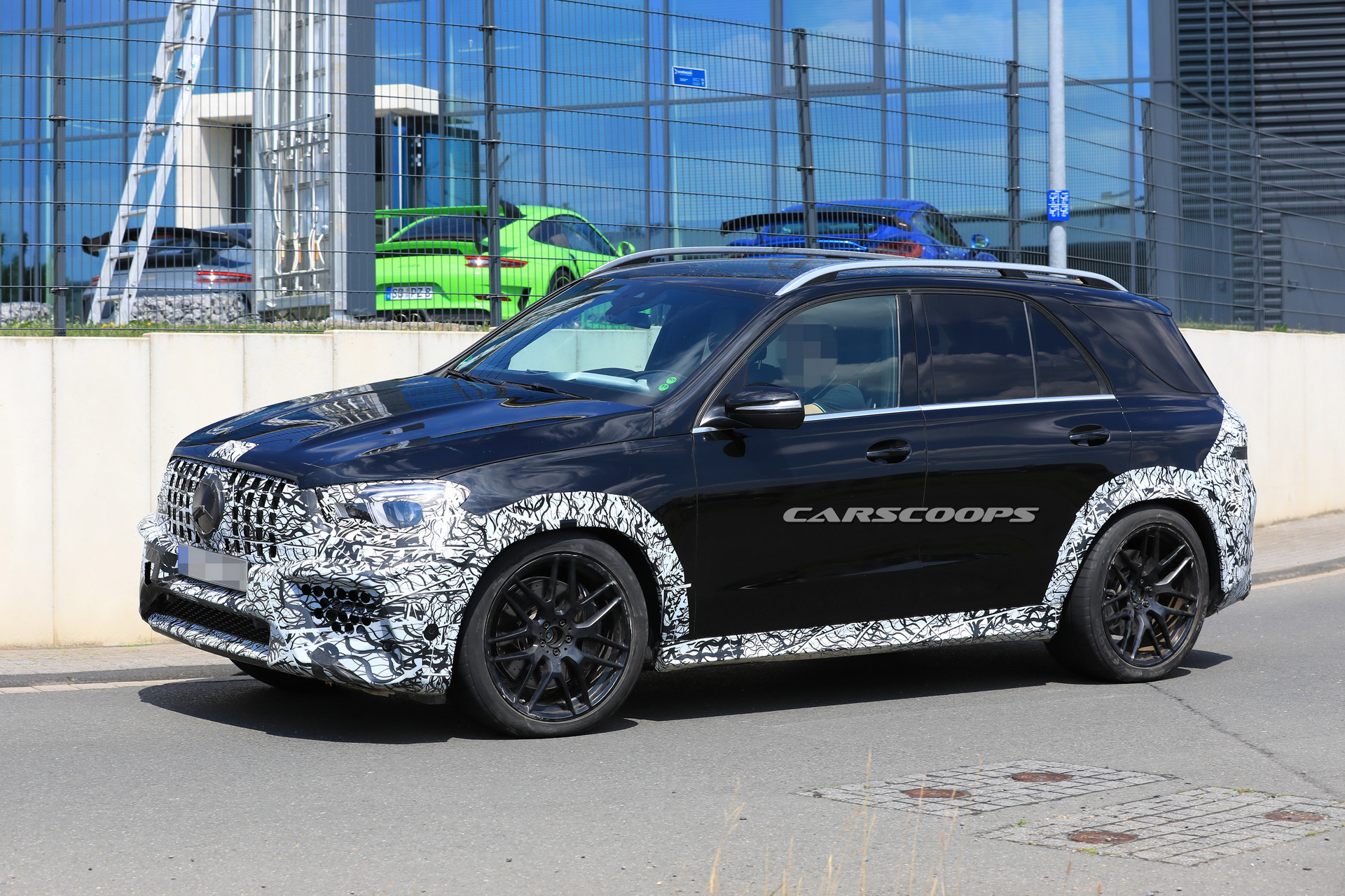 mercedes-amg-gle63-spy-less-camo-5 2019 Mercedes-AMG GLE 63 Sheds Most Of Its Camo To Reveal Familiar Look