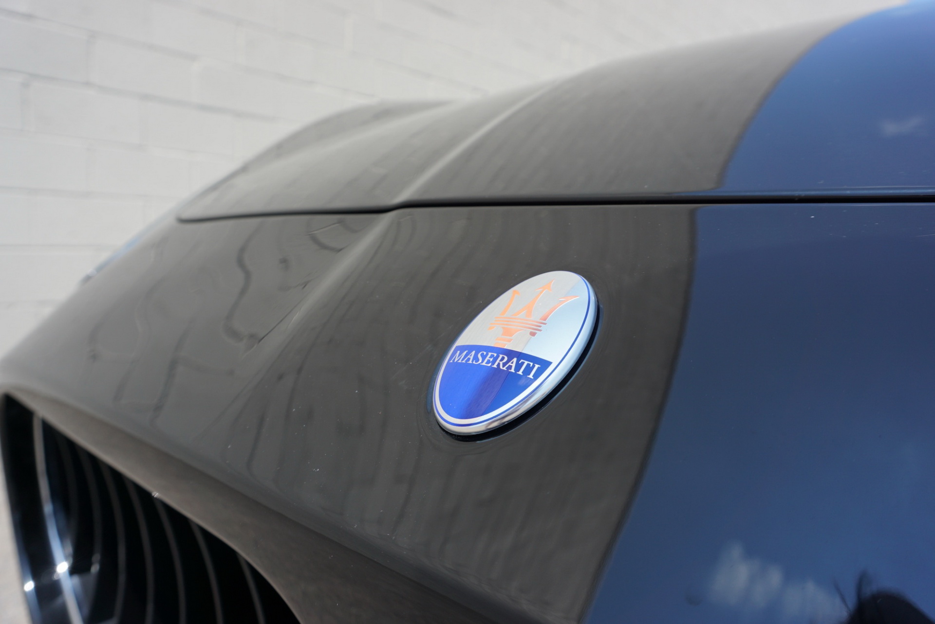 2012-maserati-granturismo-mc-auction-37 2012 Maserati GranTurismo MC Is The Italian Exotic You Might Afford