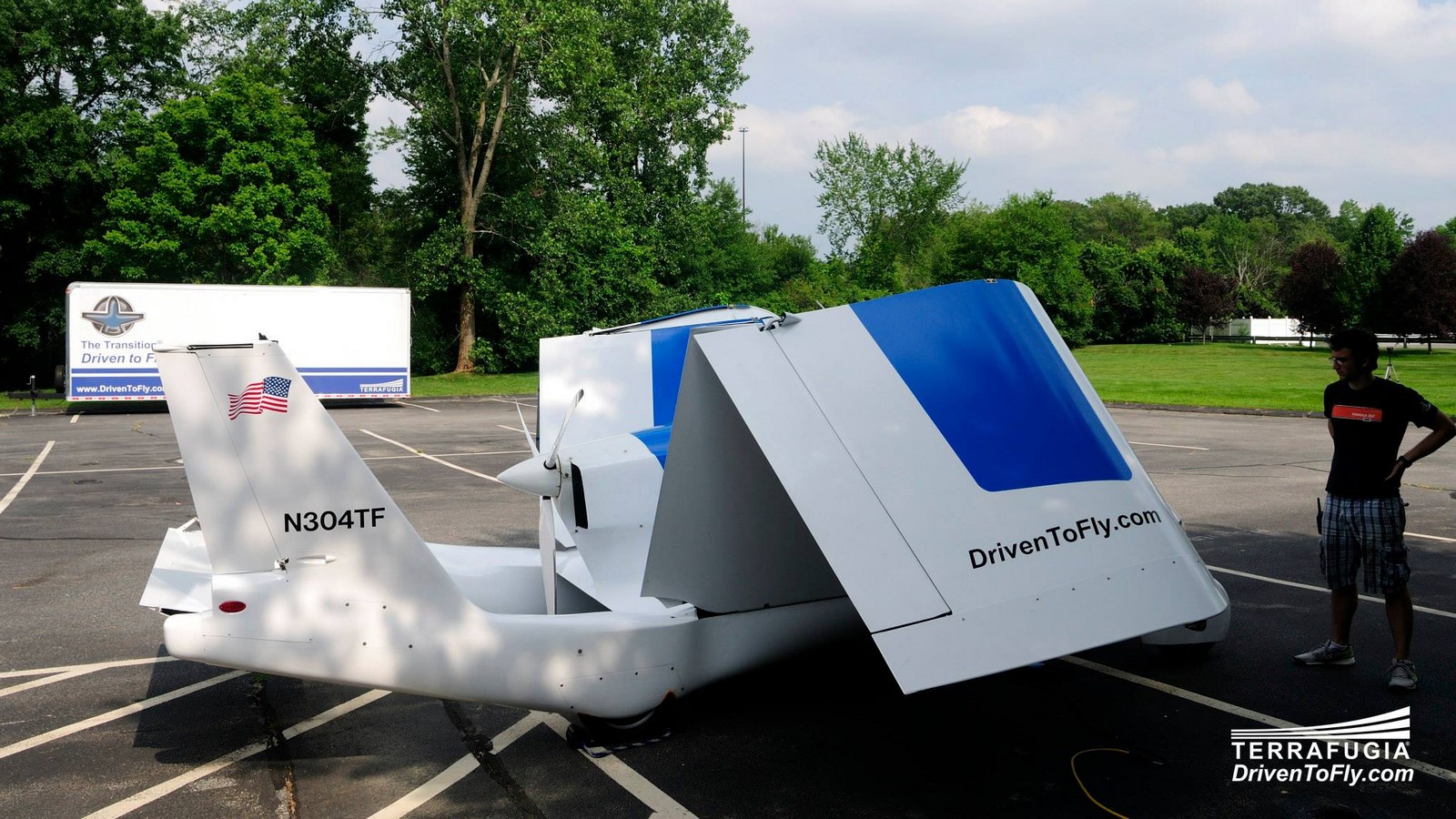 Terrafugia-Flying-Car-2 Terrafugia Wants To Put Its Transition Flying Car On Sale In 2019