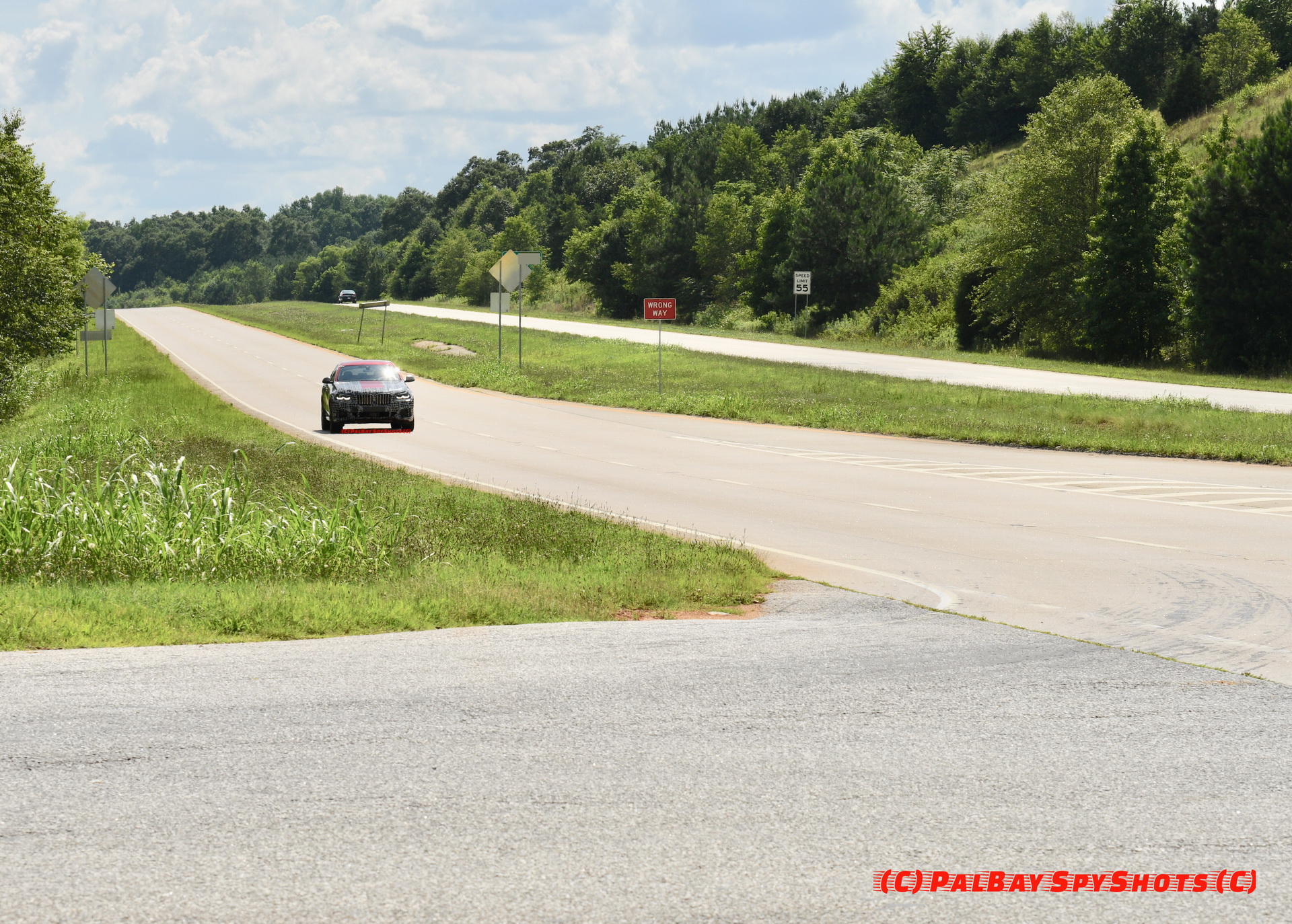 bmw-x6-all-new-spy-shots-11 2020 BMW X6 Spied In Production Guise, Here’s Everything We Know