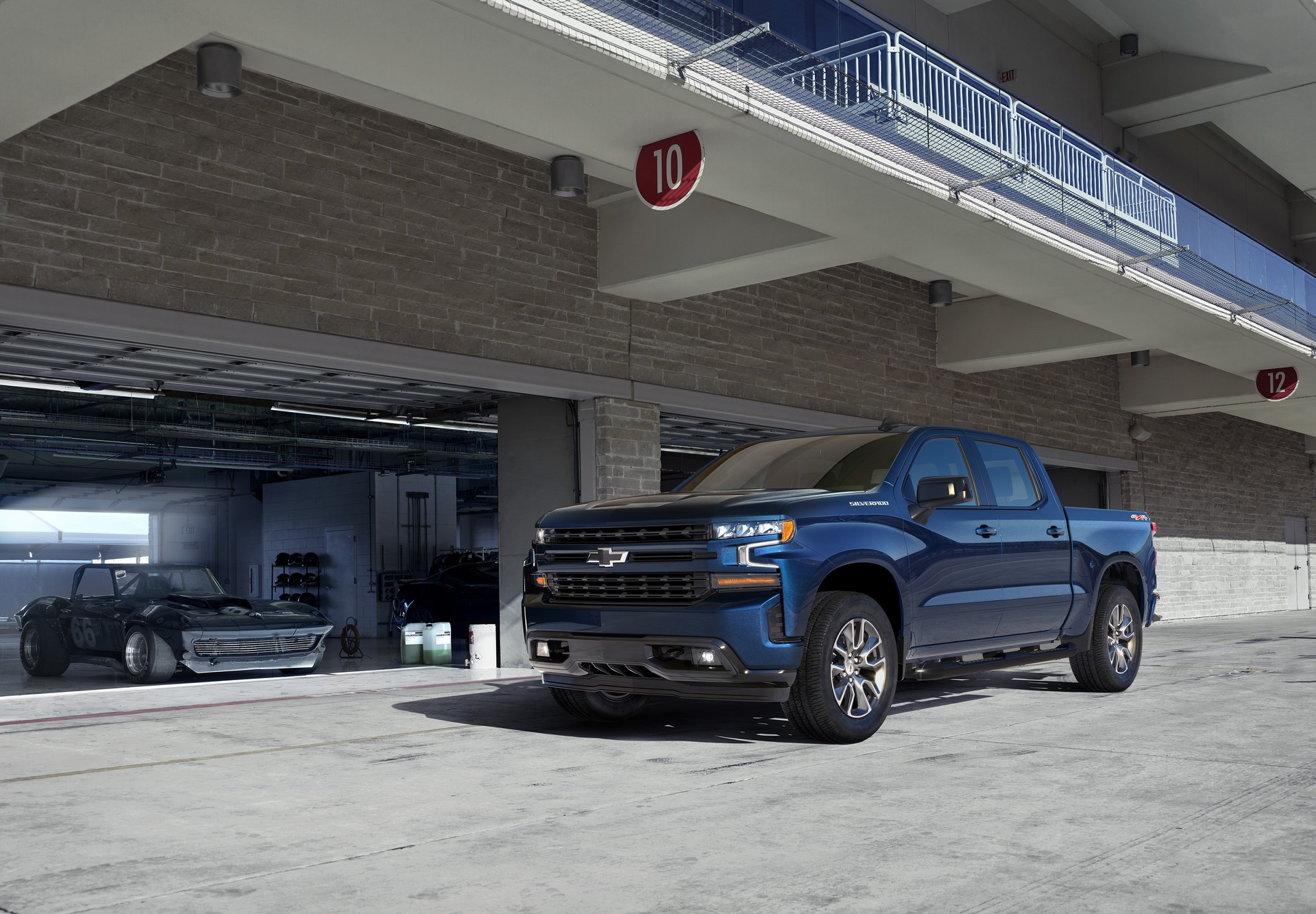 2019 Chevrolet Silverado-8 Not Your Typical Bedtime Story: Chevy Shows Off The Silverado’s New Durabed