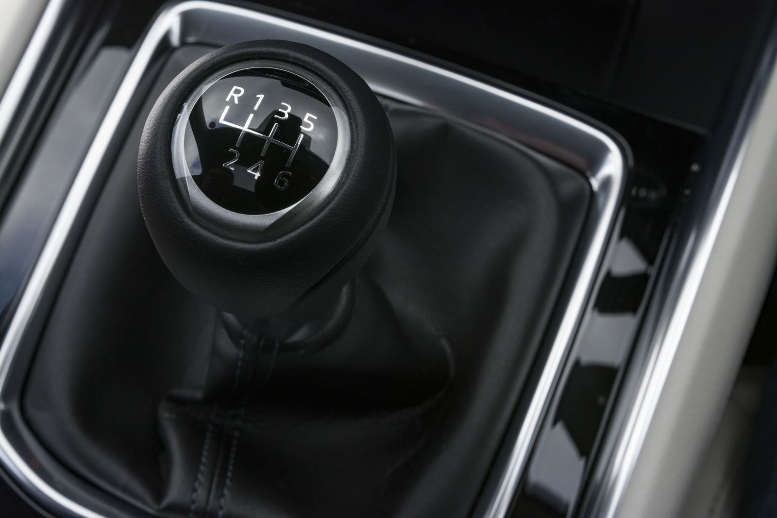 2017-MazdaCX5-UK-14 2018 Mazda CX-5 Priced From £24,795 In The UK, Goes On Sale August 31