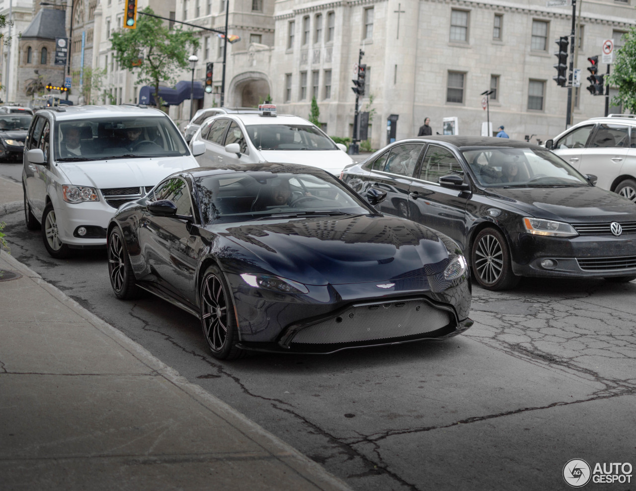 aston-vantage-all-new-spotted-canada-7 Dark Blue 2019 Aston Martin Vantage Cuts A Dash On The Streets Of Montreal