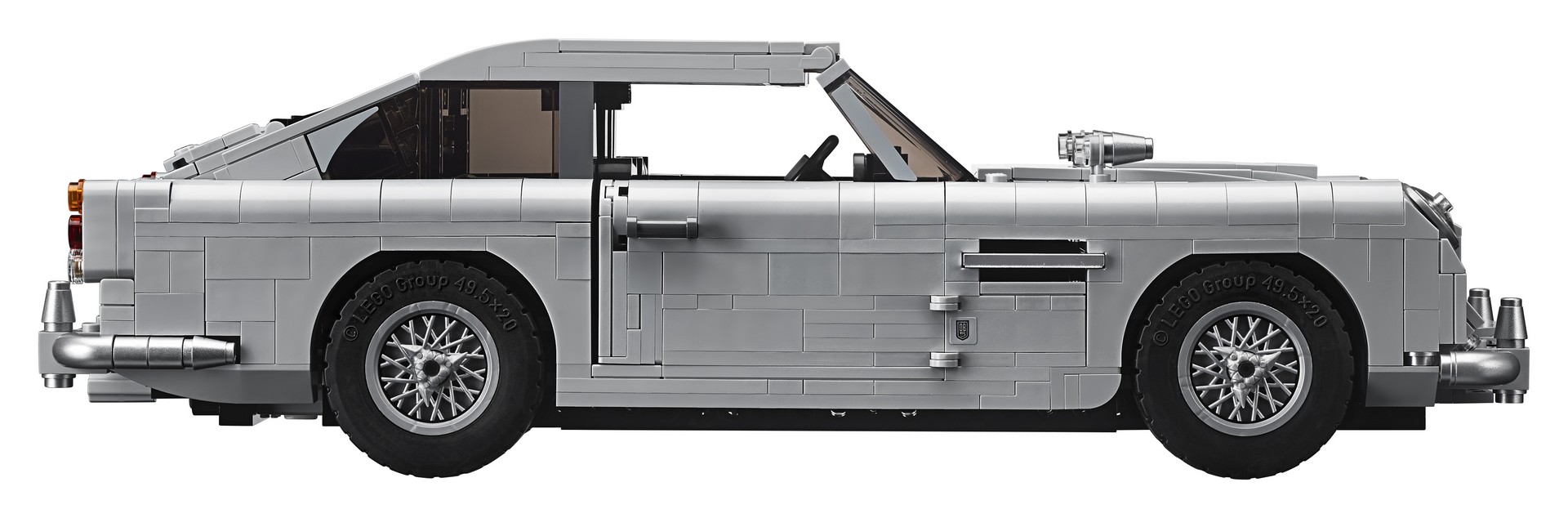 LEG0-Aston-Martin-DB5-12 LEGO’s James Bond Aston Martin DB5 Has A Working Ejector Seat
