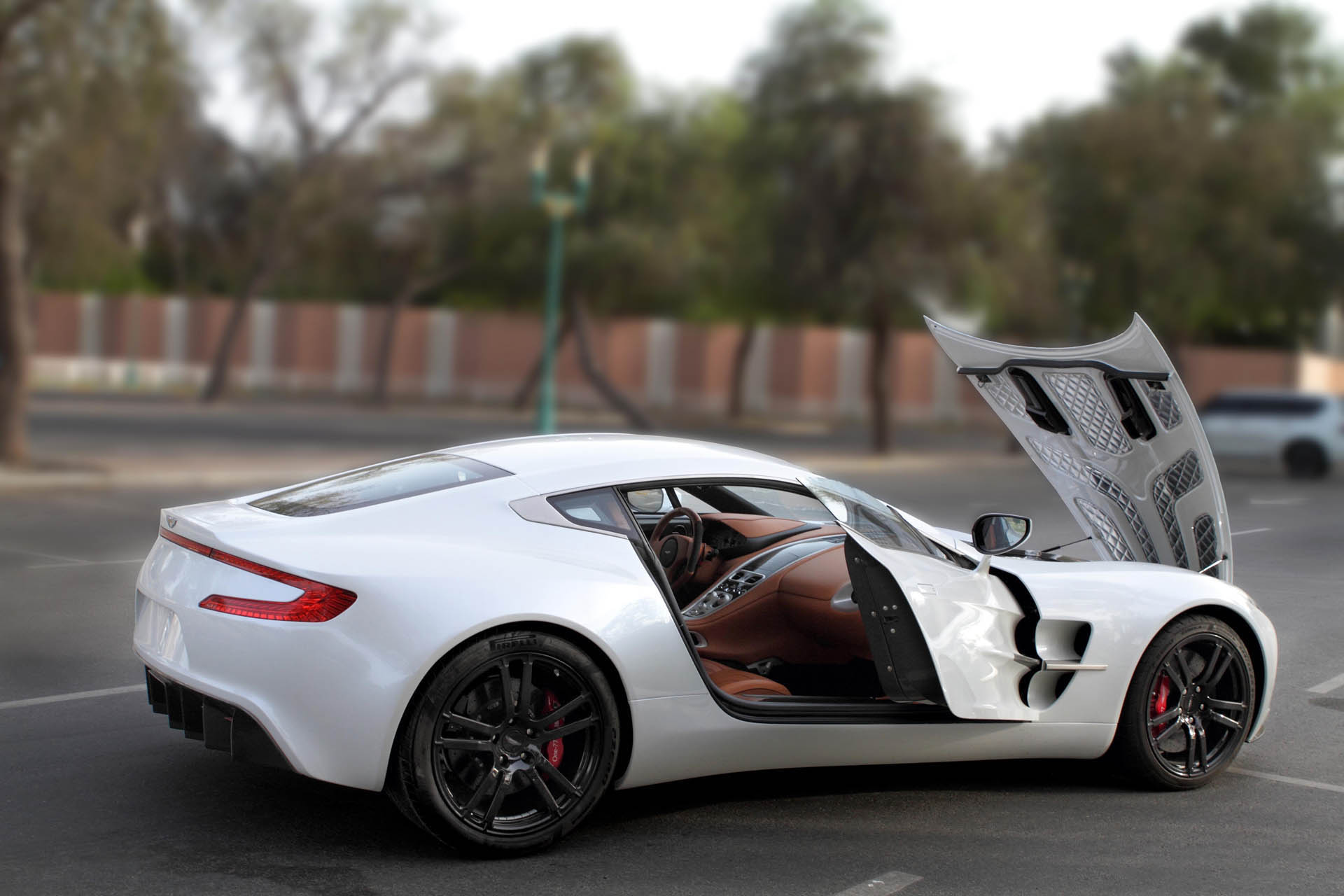 2011-aston-martin-one-77-q-series-04 Aston Martin One-77 Is The Hypercar That Time (Almost) Forgot