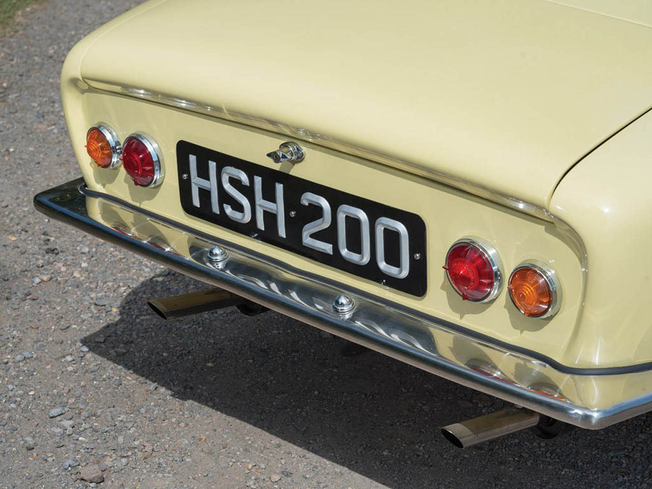 jim-clark-lotus-elite-08 This 1962 Elite Super 95 Was How Lotus Paid F1 Legend Jim Clark