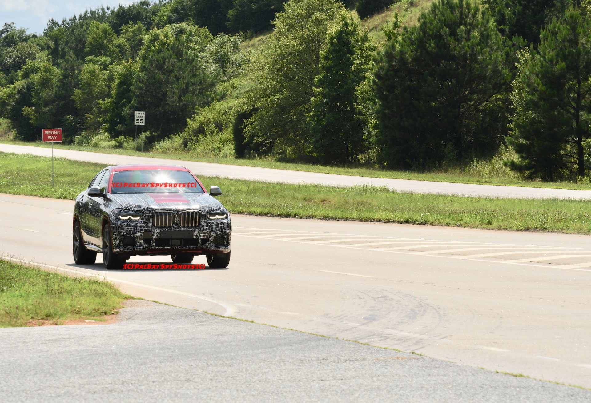 bmw-x6-all-new-spy-shots-5 2020 BMW X6 Spied In Production Guise, Here’s Everything We Know