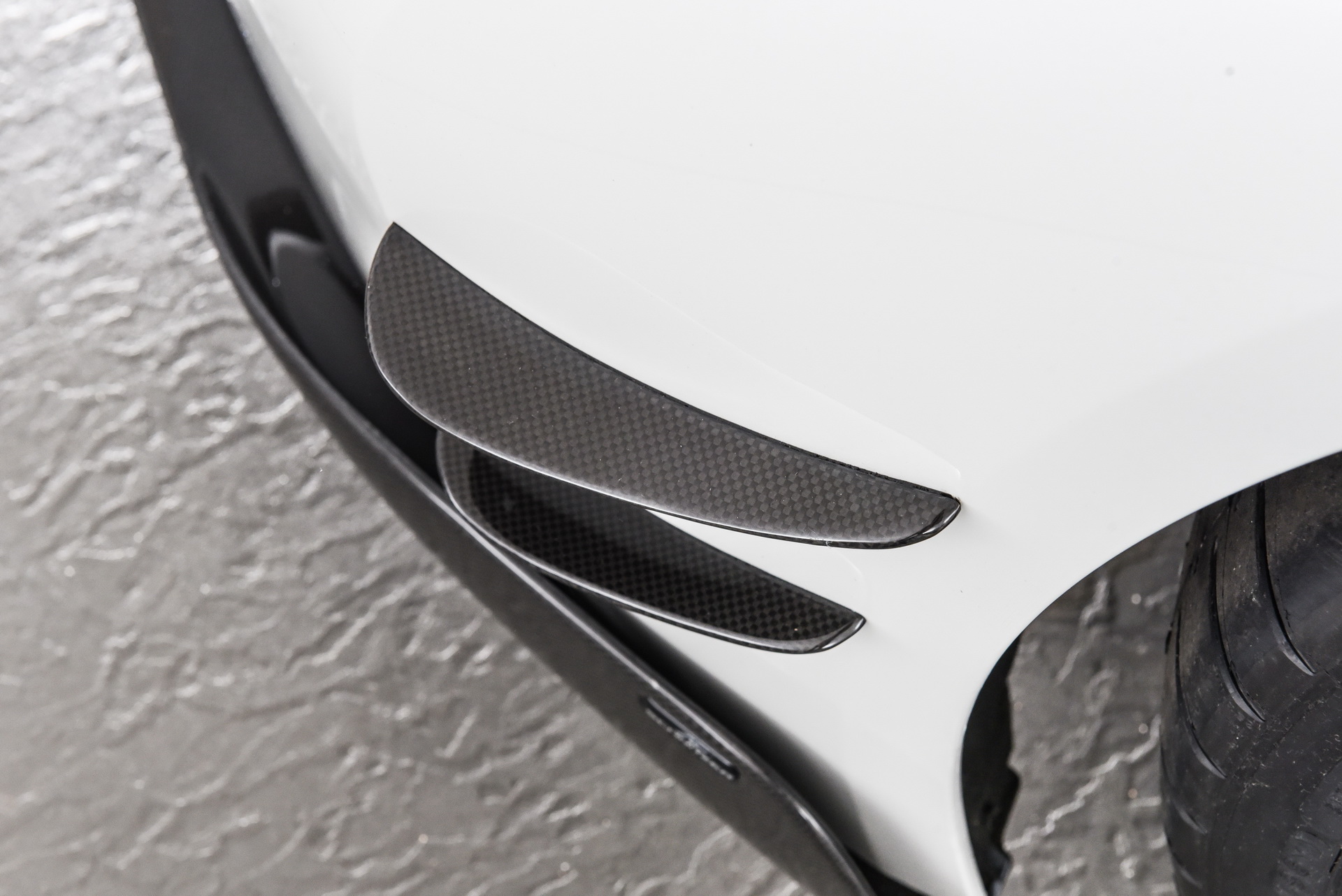 ac-schnitzer-bmw-i8-roadster-mods-19 AC Schnitzer Helps New BMW i8 Roadster Improve Its Stance