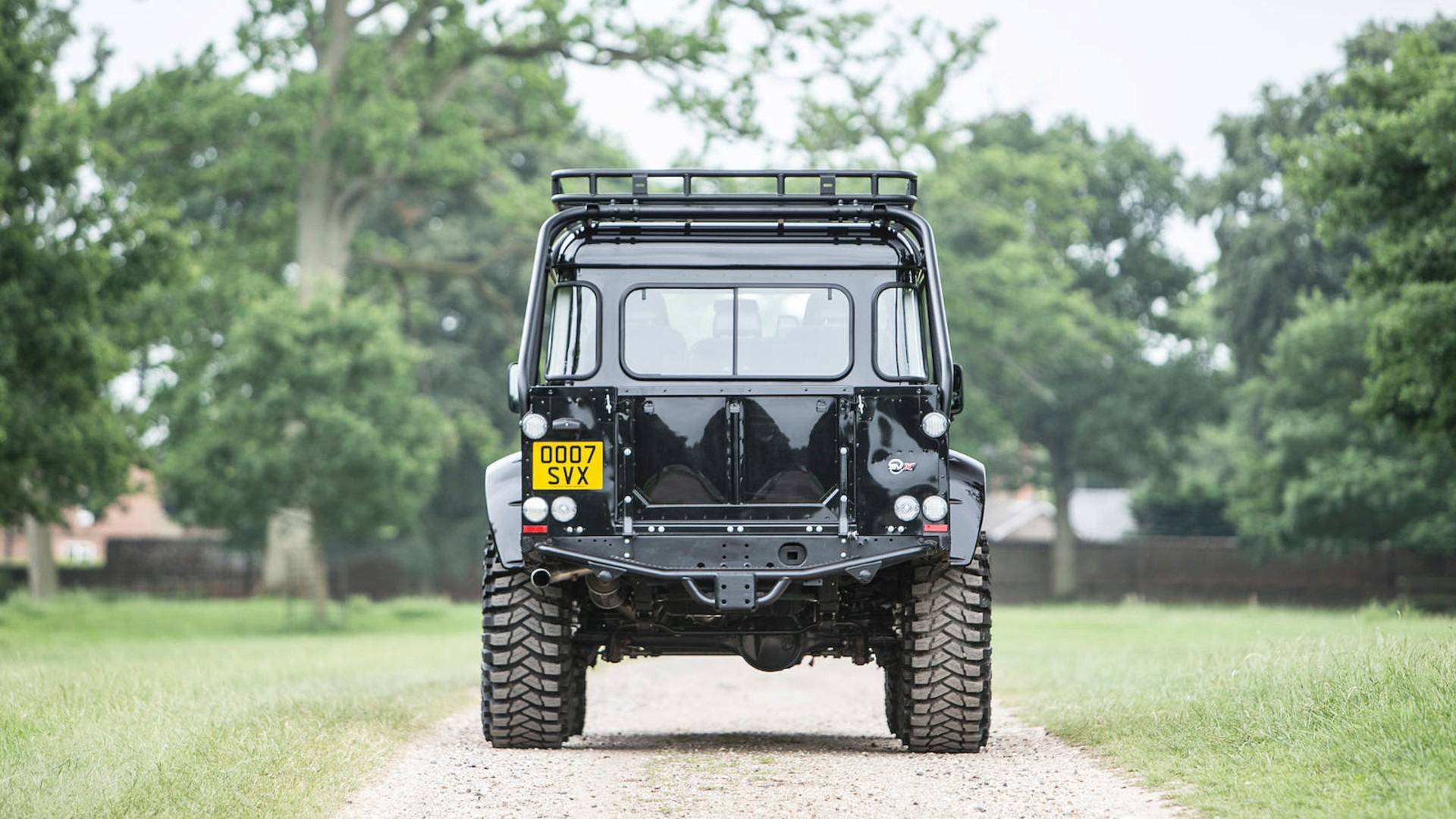 Land-Rover-Defender-James-Bond-Spectre-12 Channel Your Inner James Bond Villain With Land Rover Defender From Spectre