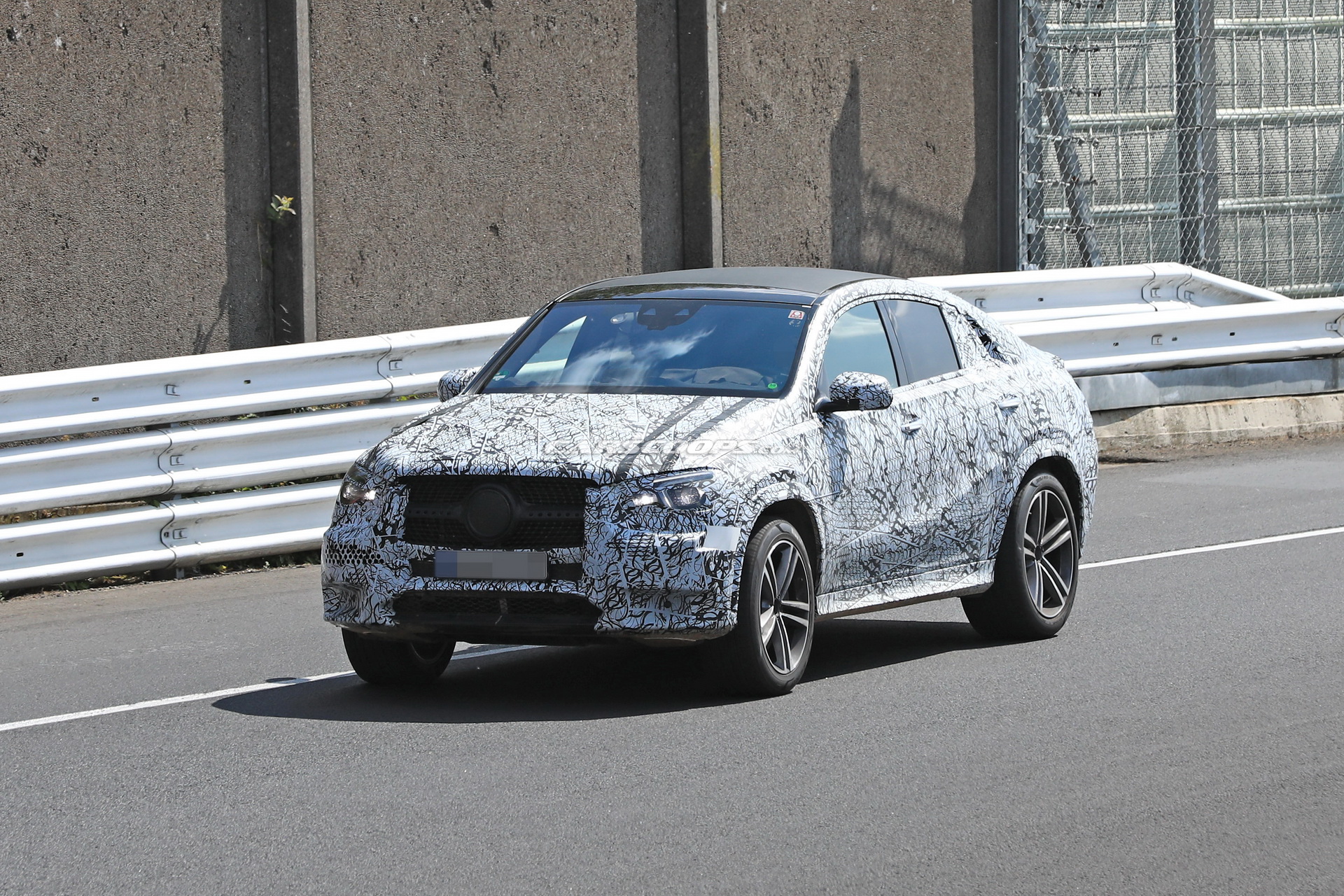 2019 Mercedes-Benz GLE Coupe-1 2020 Mercedes GLE Coupe Teased Ahead Of August 28th Debut