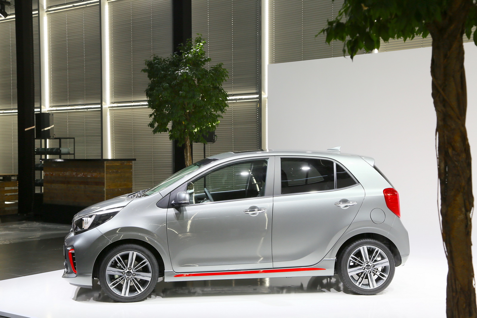 Kia-Picanto-05 Kia Considers Turning The Picanto City Car Into An Affordable EV