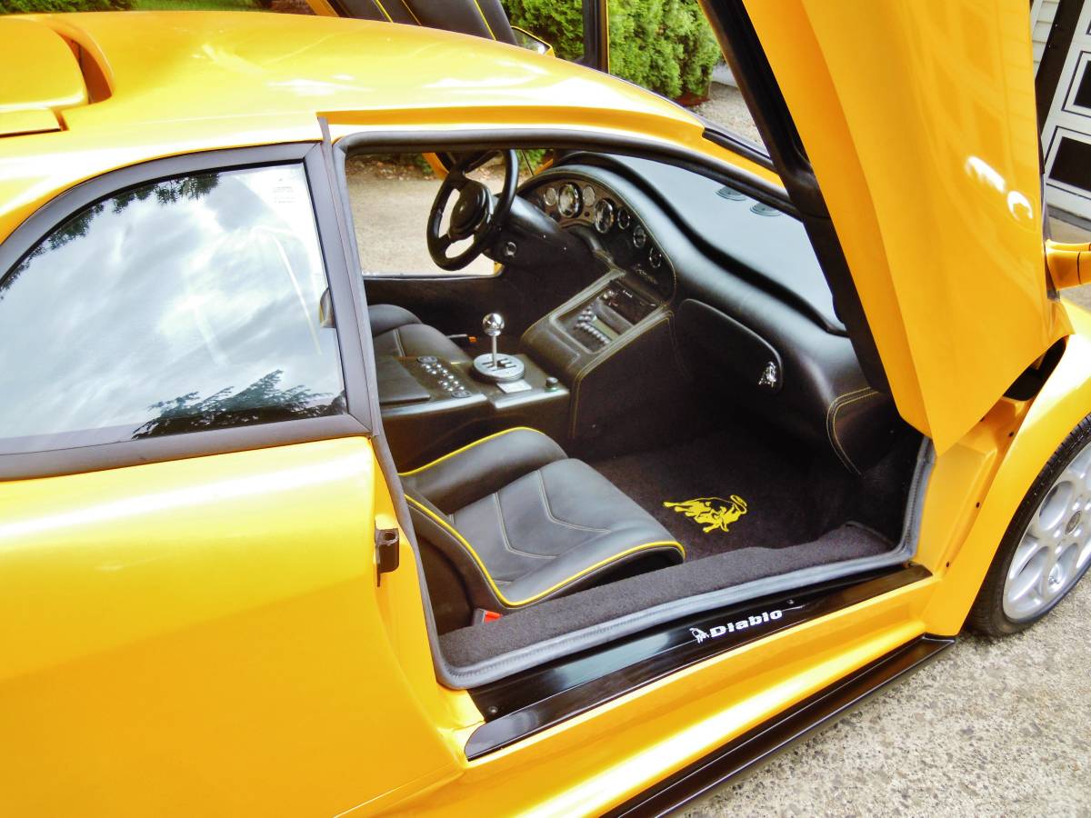 lamborghini-diablo-fake-craigslist-6 A 2001 Lamborghini Diablo For $80,000? What’s The Catch?