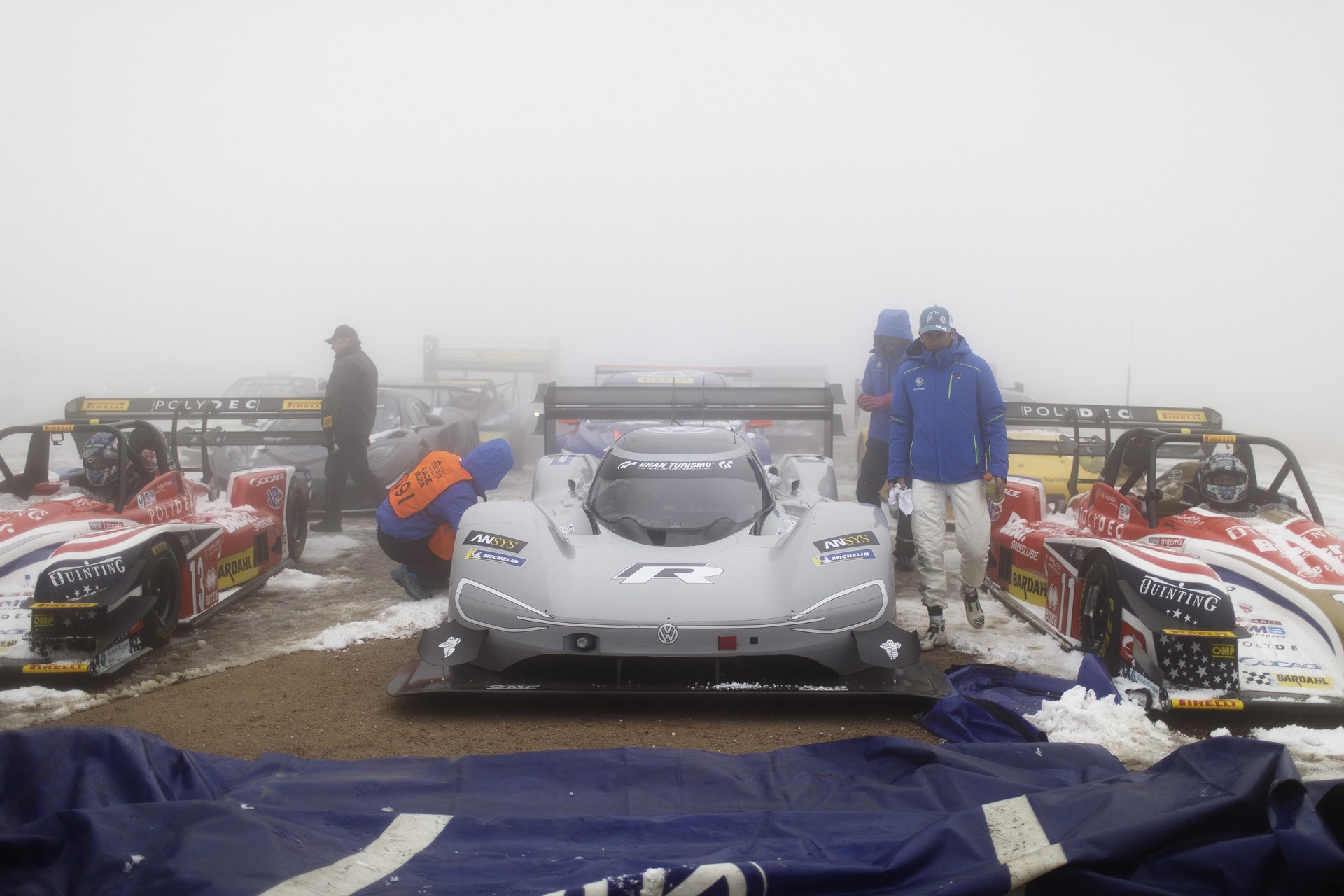 VW-ID-R-Pikes-Peak-9 Watch The VW I.D. R’s Record-Setting Run At Pikes Peak