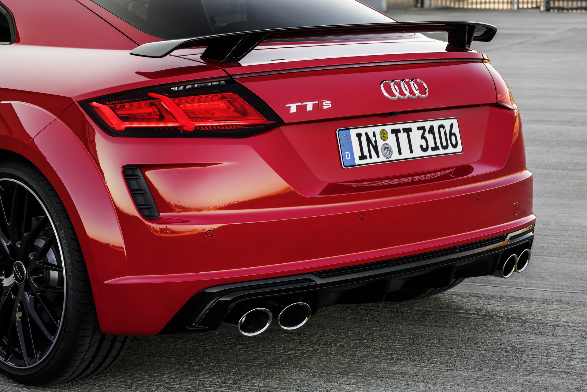 2019-Audi-TT-13 2019 Audi TT Facelift In Detail: Gets Special Anniversary Model, New 2.0lt Turbo Versions